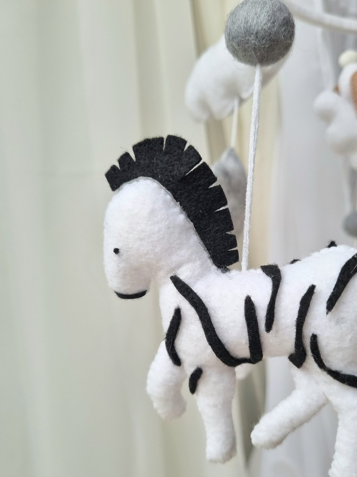 Baby Mobile Tierfreunde braun/grau