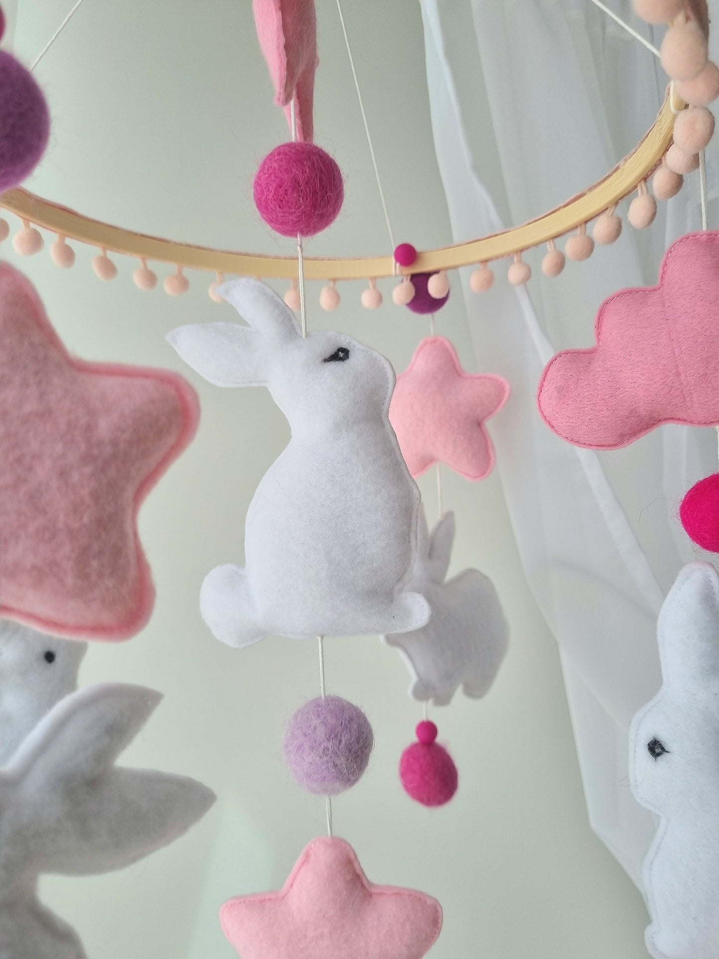 Baby Mobile Häschen rosa