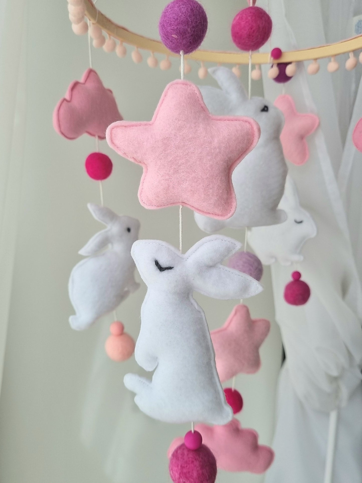 Baby Mobile Häschen rosa
