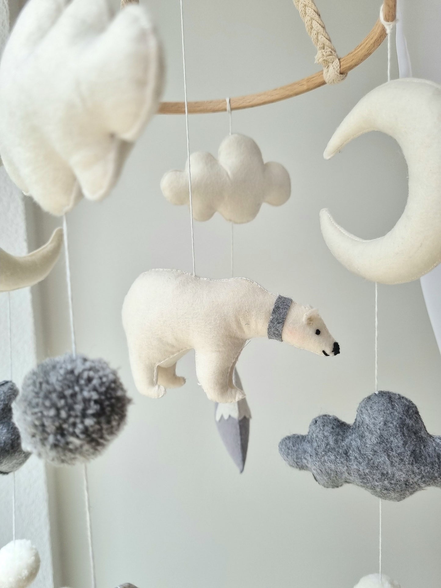 Baby Mobile kleiner Eisbär