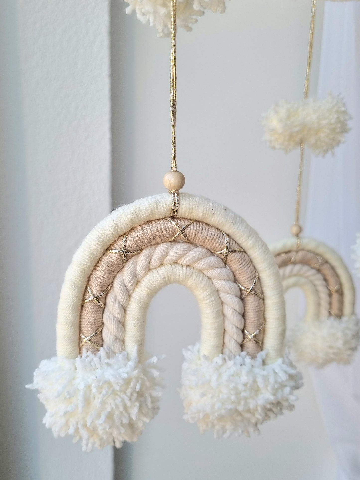 Baby Mobile Puffel Makramee beige/weiss