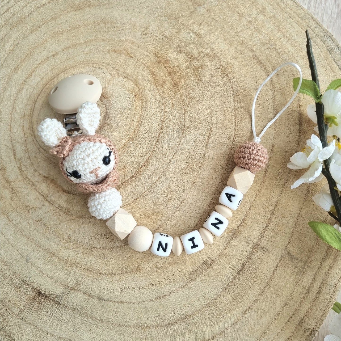 Schnullerkette Häschen creme/braun