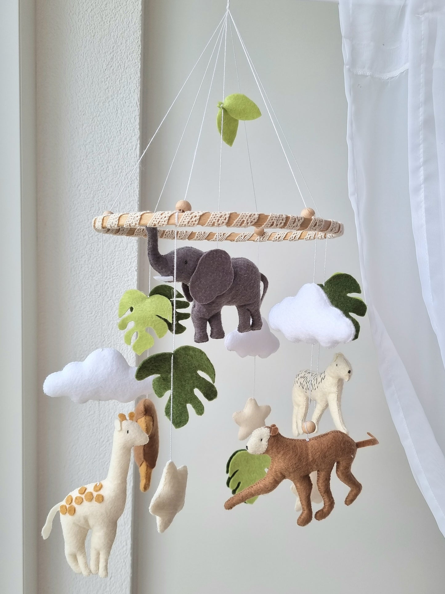 Baby Mobile Zoo Nature