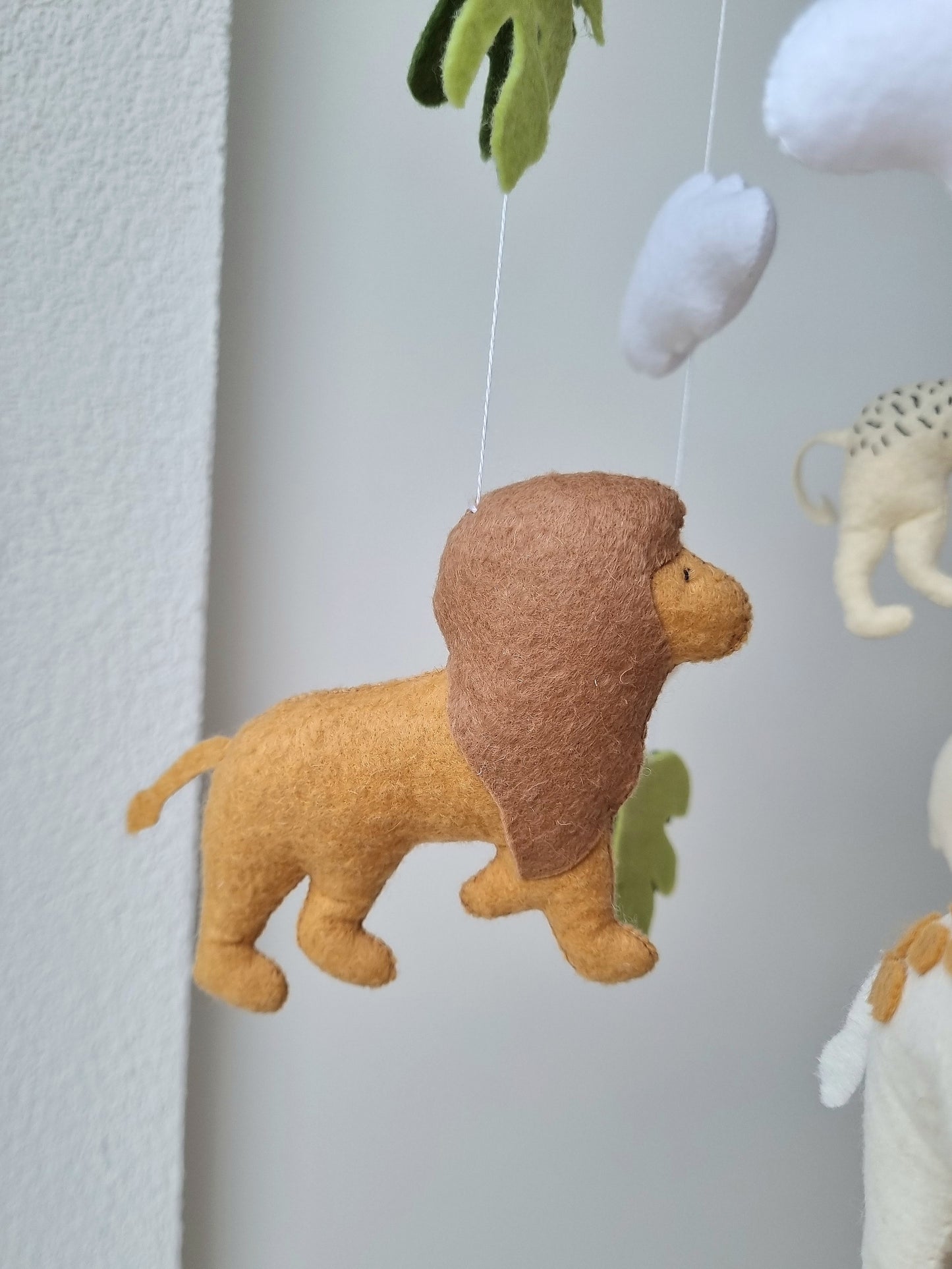 Baby Mobile Zoo Nature