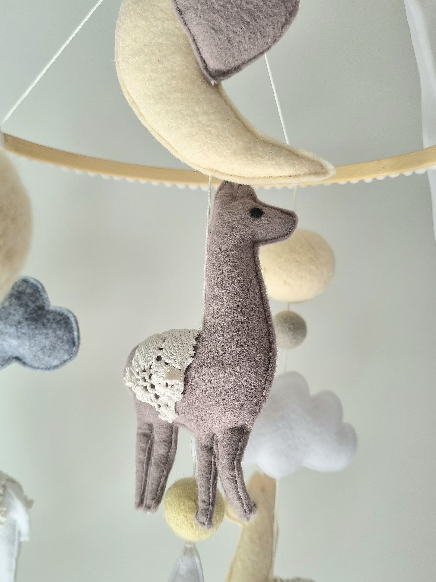 Baby Mobile Alpaka dream color