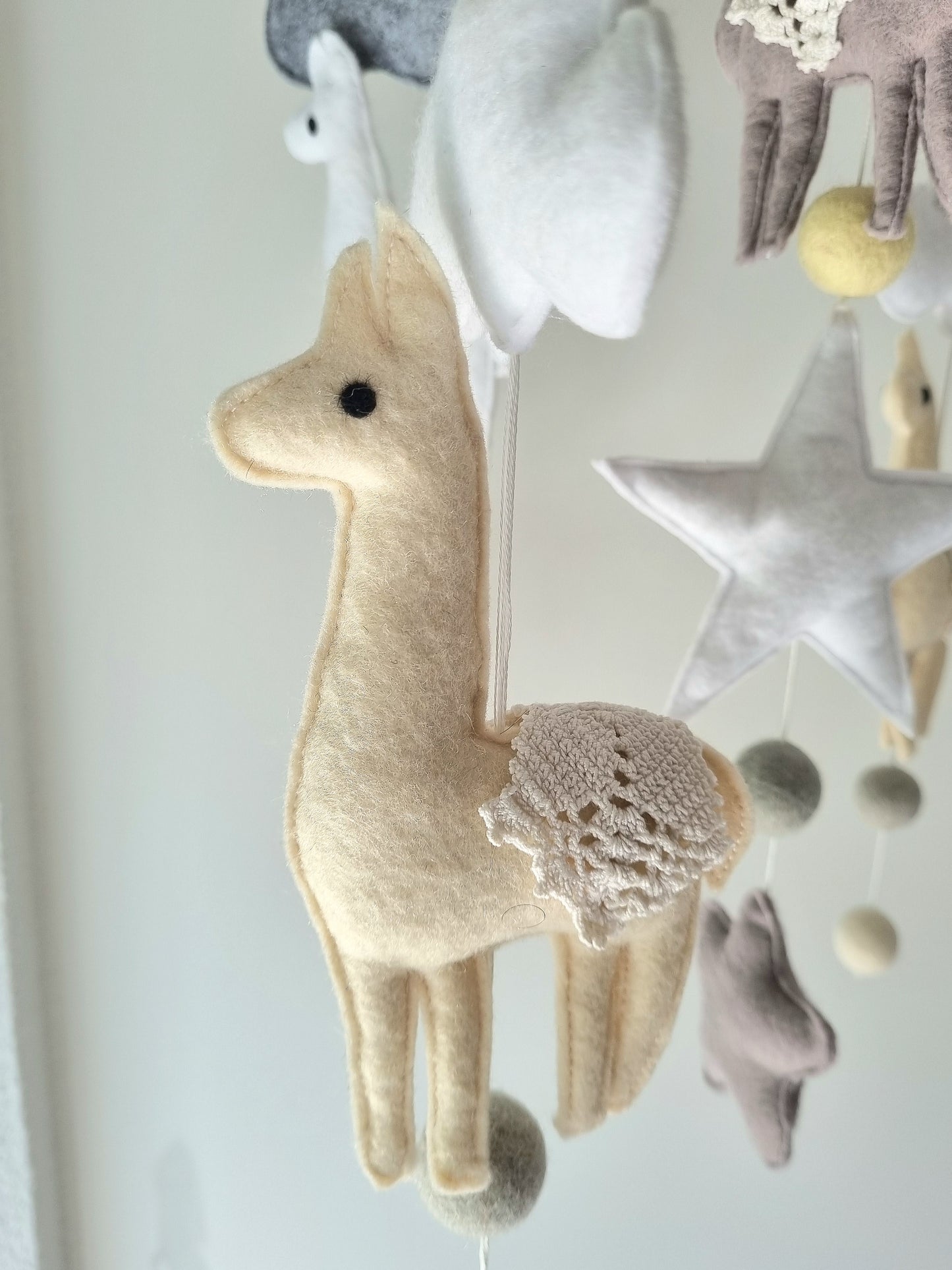 Baby Mobile Alpaka dream color