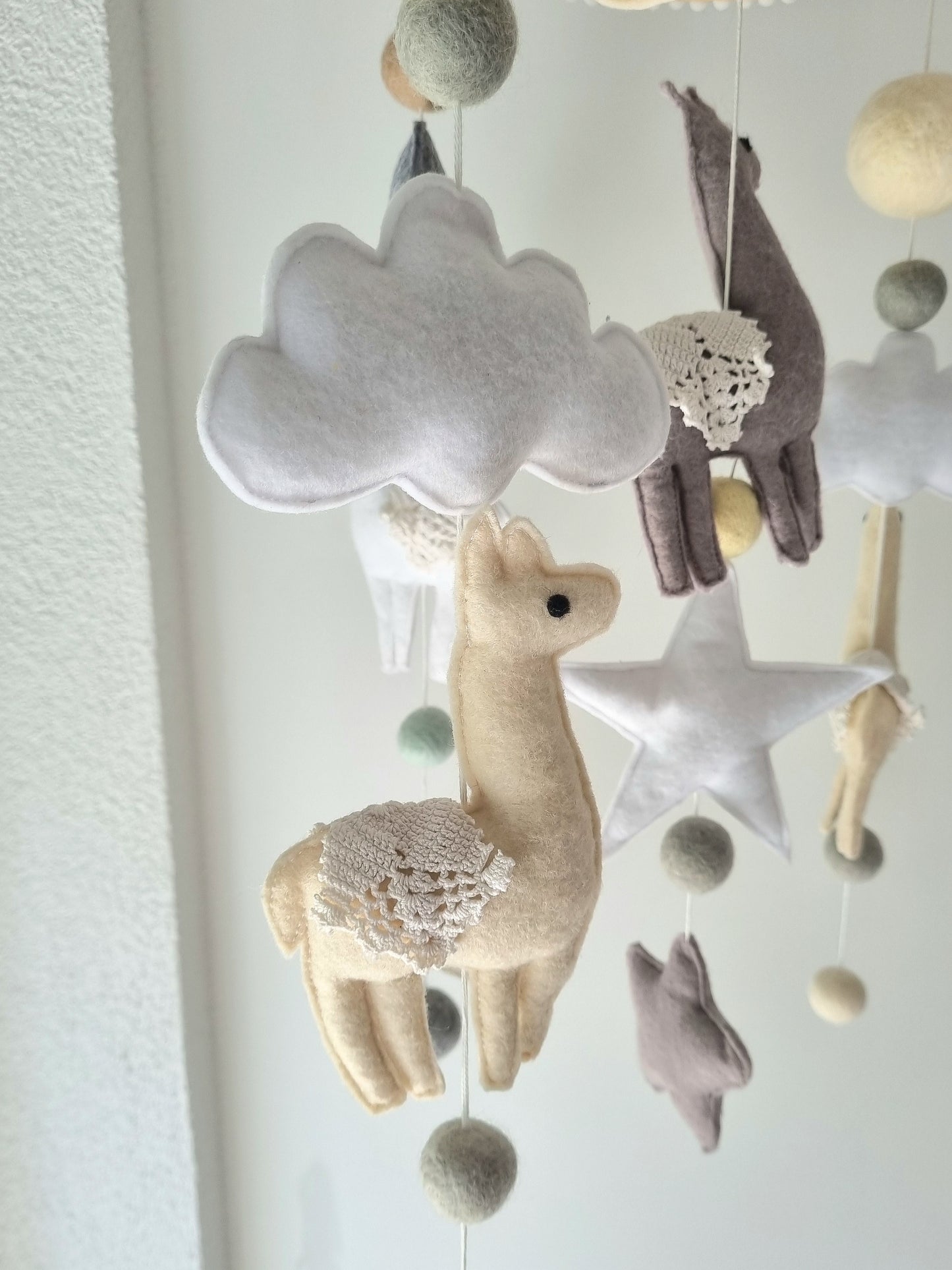 Baby Mobile Alpaka dream color
