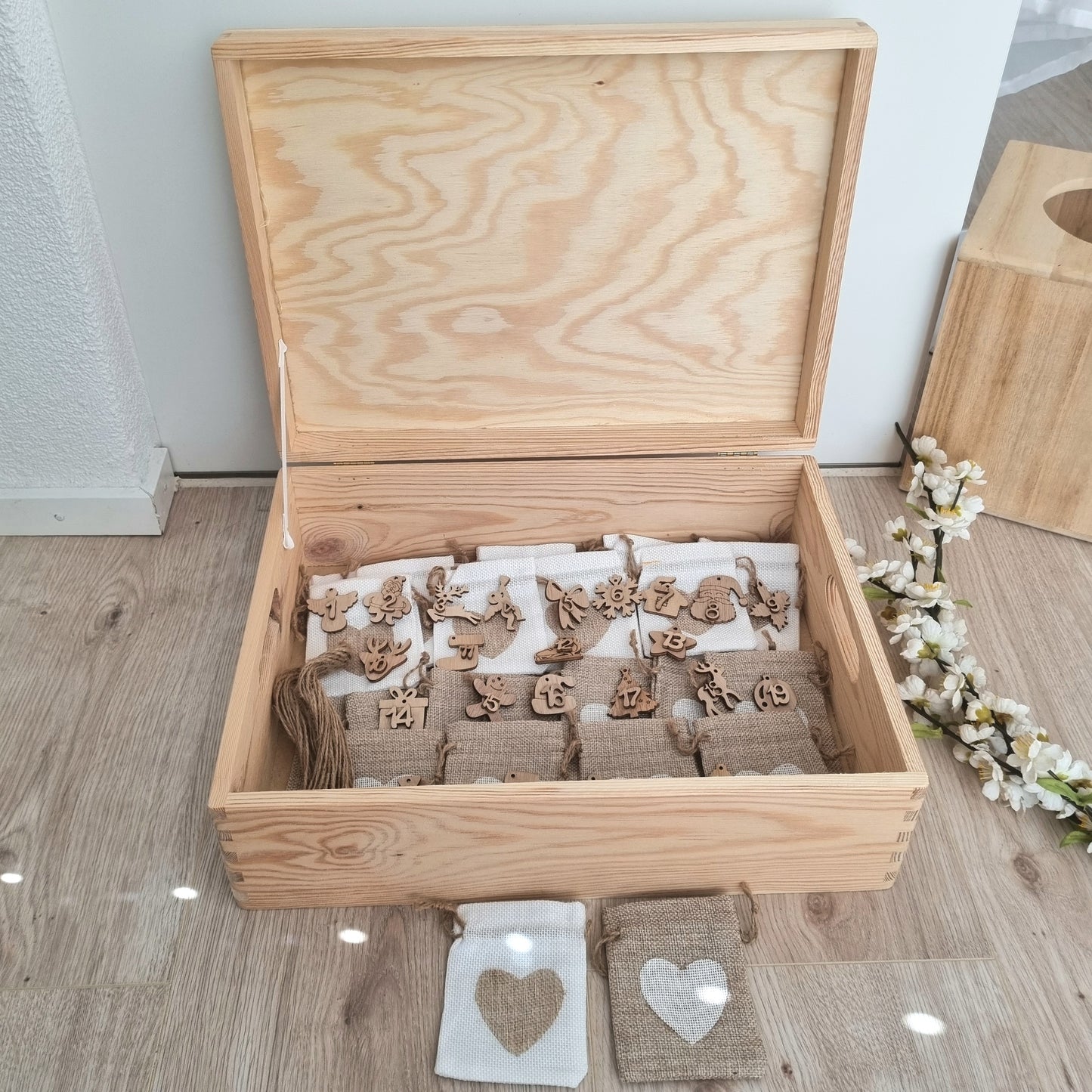 Adventsbox Stars personalisiert gross/klein