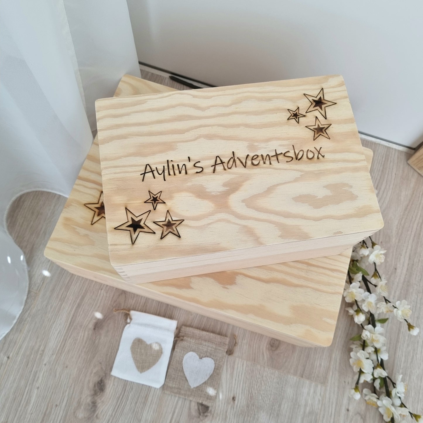 Adventsbox Stars personalisiert gross/klein