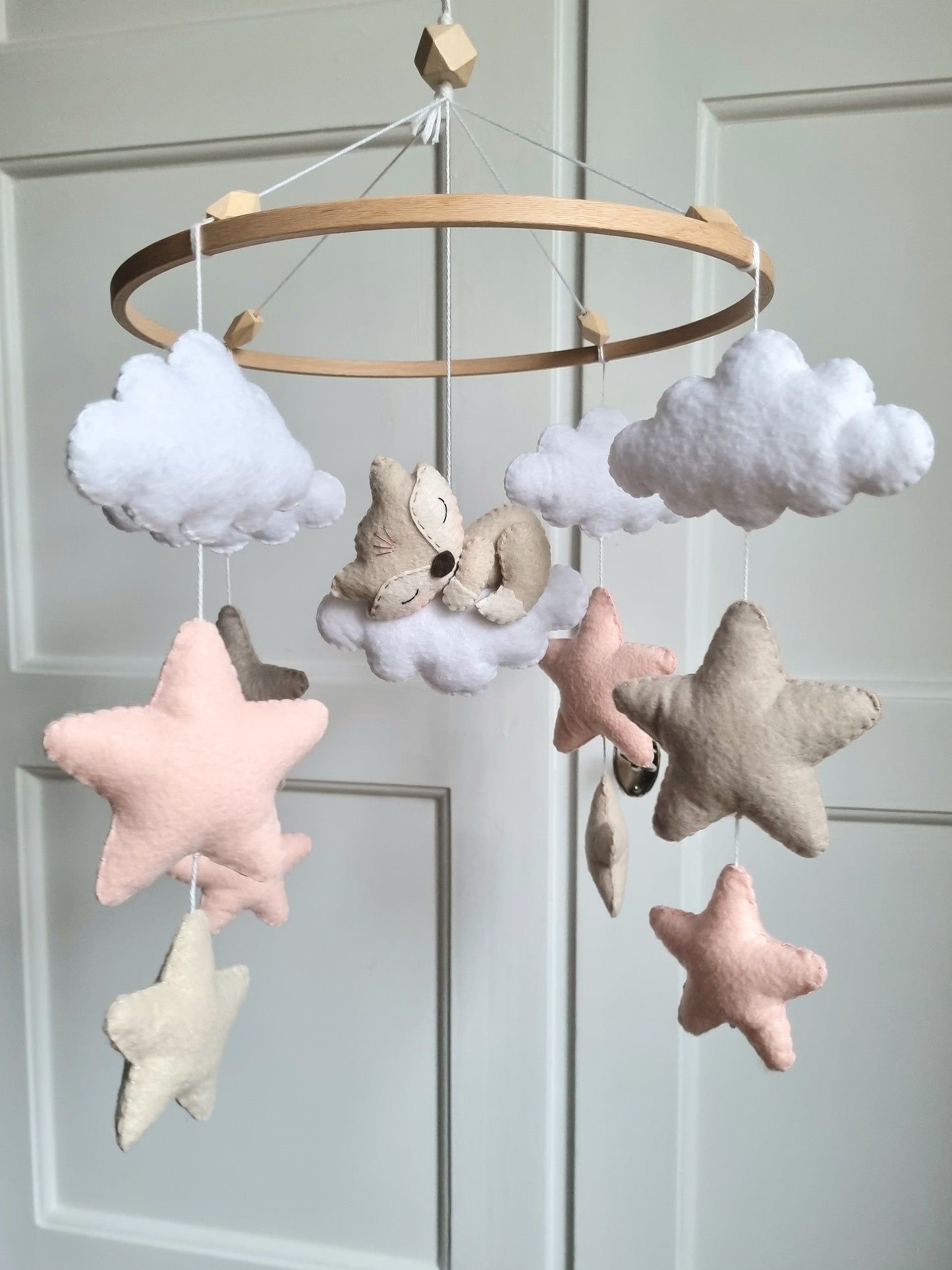 Baby Mobile schlafender Fuchs rosa