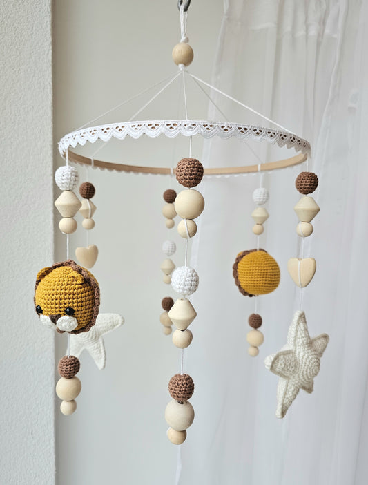 Baby Mobile Häkelliebe Löwe