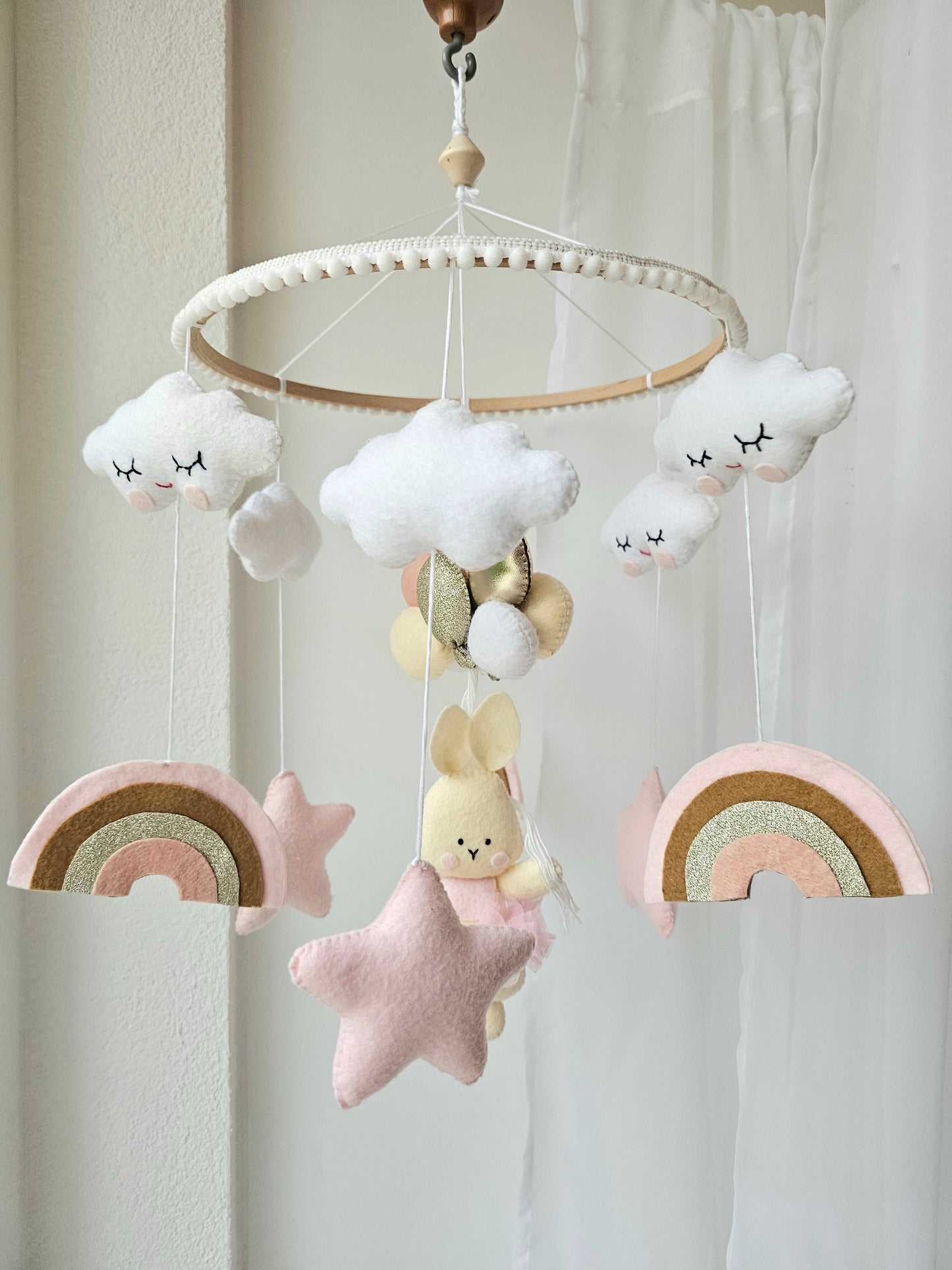 Baby Mobile Häschen rosa