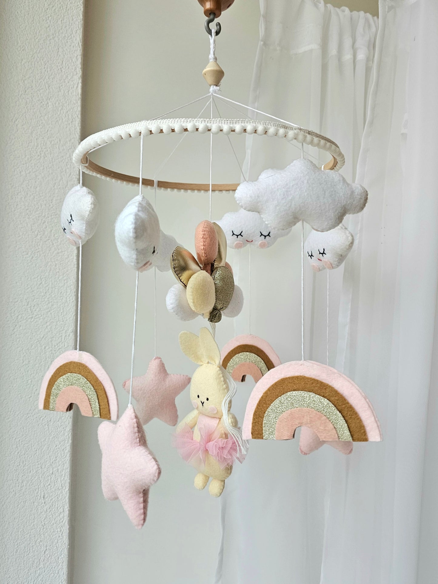 Baby Mobile Häschen rosa