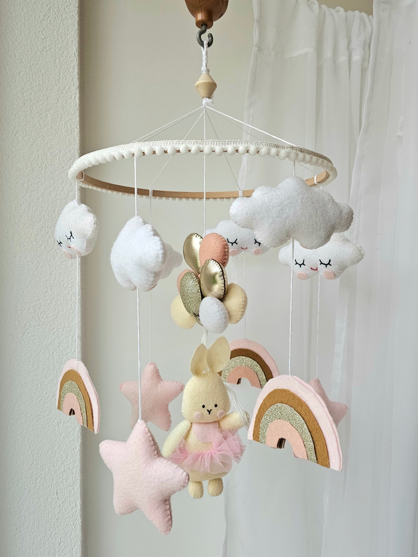 Baby Mobile Häschen rosa