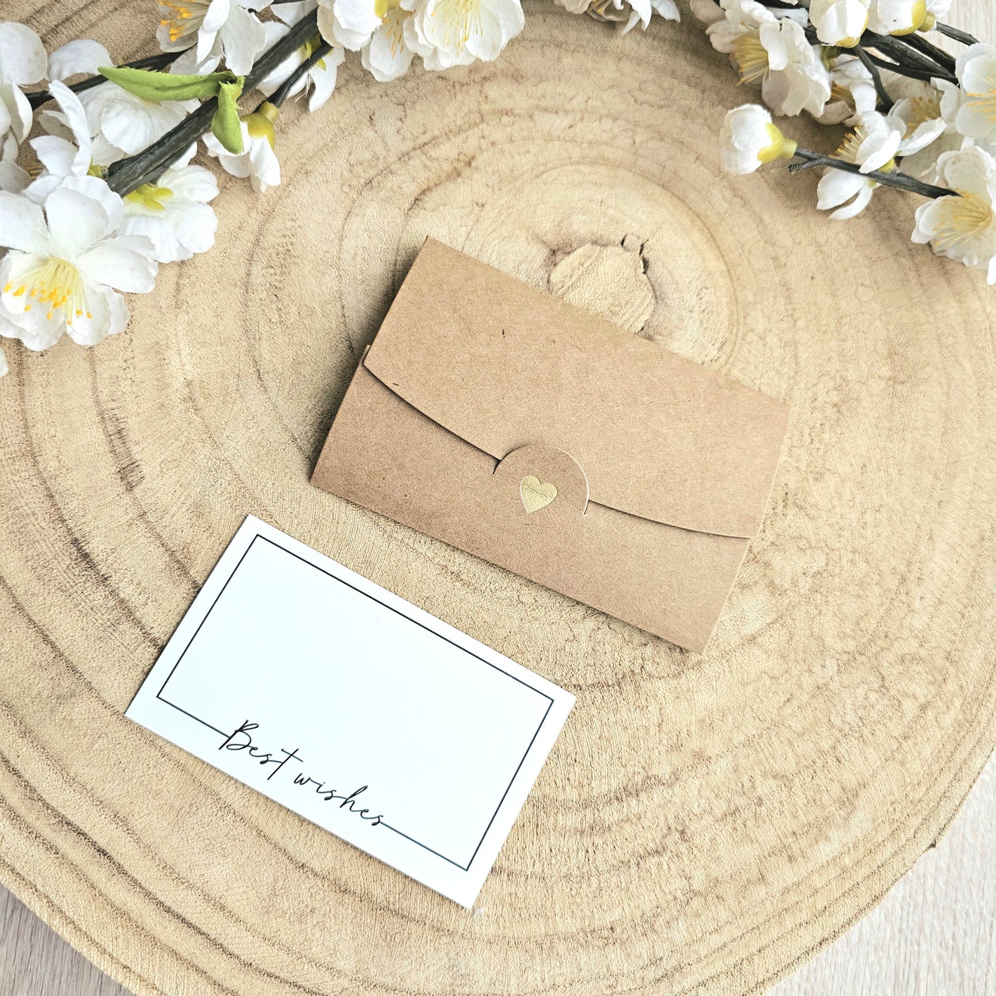 Verschenke jetzt einen wundervollen Geschenkgutschein und sorge somit für ein einzigartiges Geburtsgeschenk.