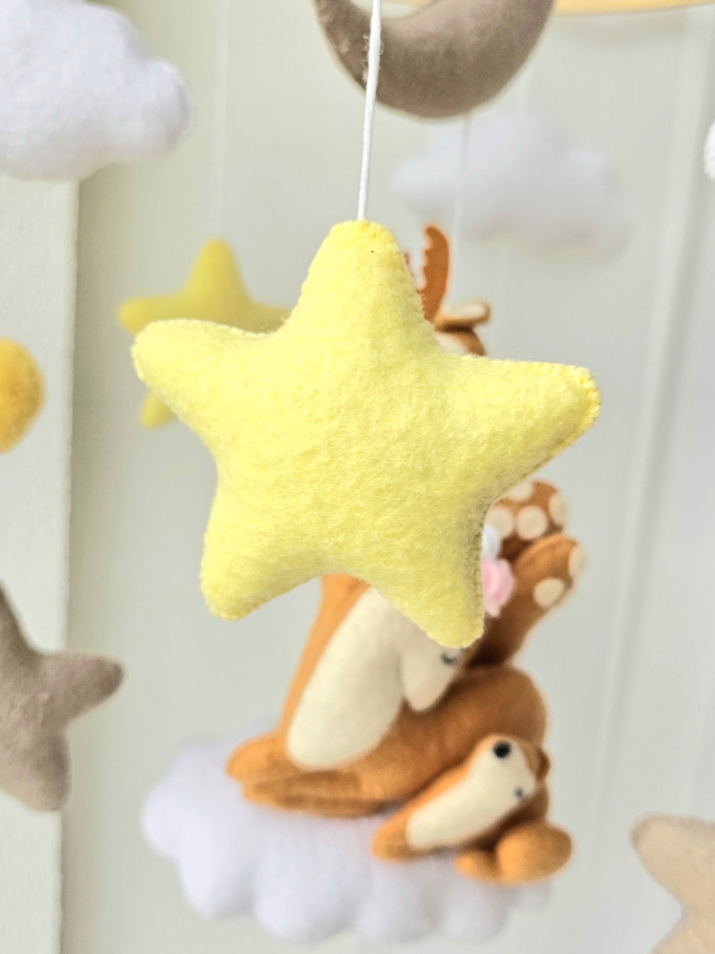 Baby Mobile Bambi Liebe rosa/gelb