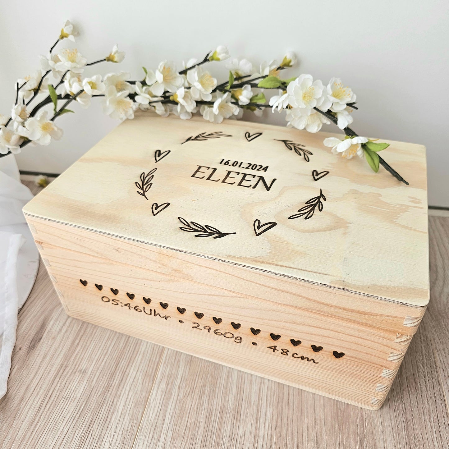 Erinnerungsbox Basic Herzkranz mit Personalisierung