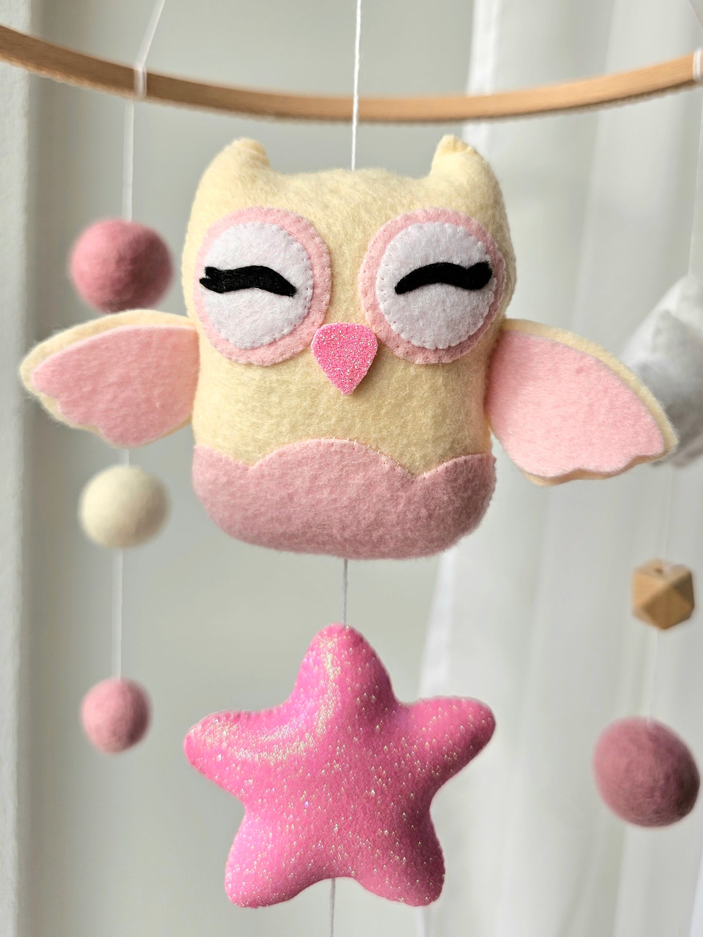 Baby Mobile kleine Eule rosa