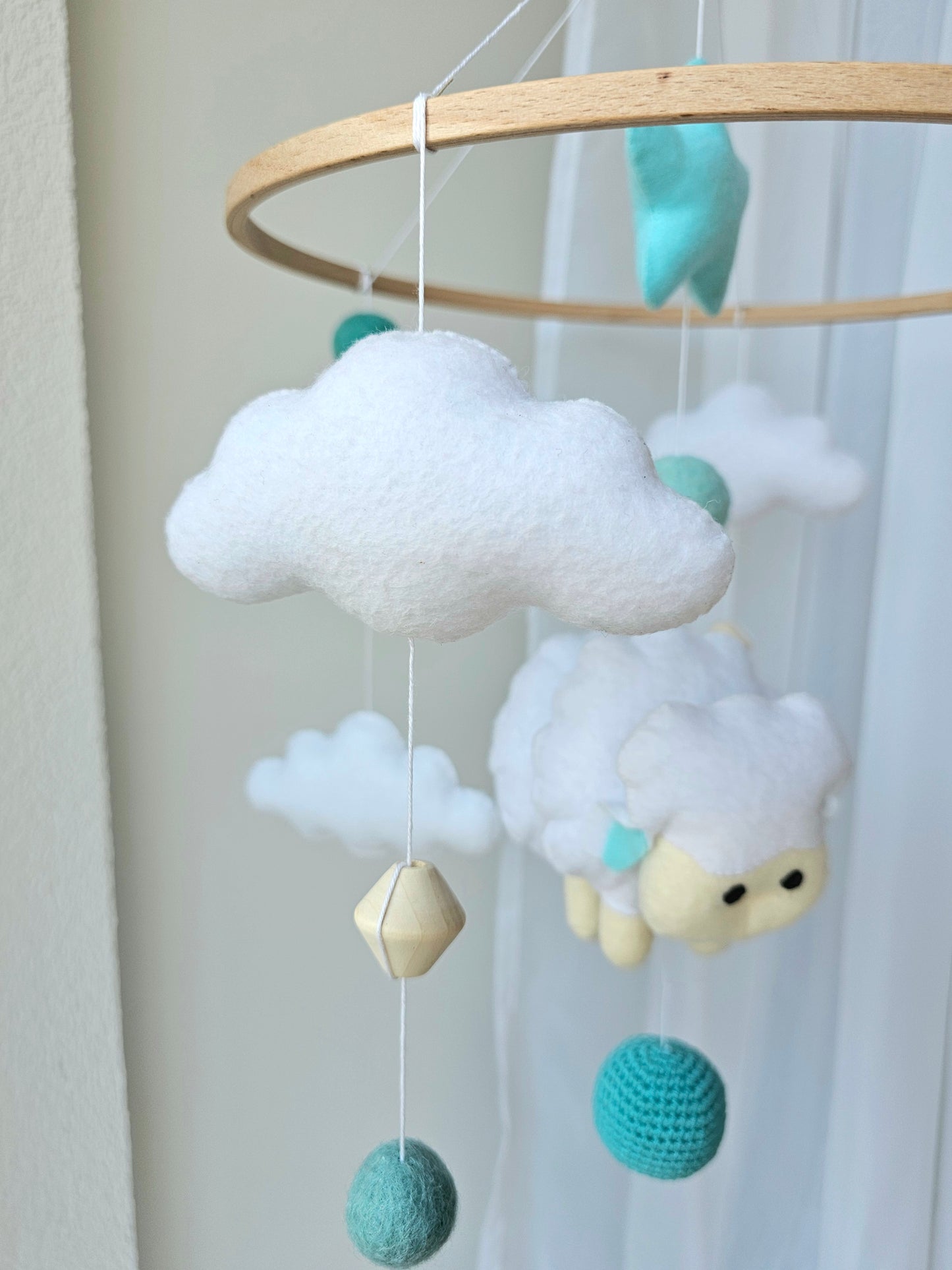 Baby Mobile Schäfchen türkis/gelb