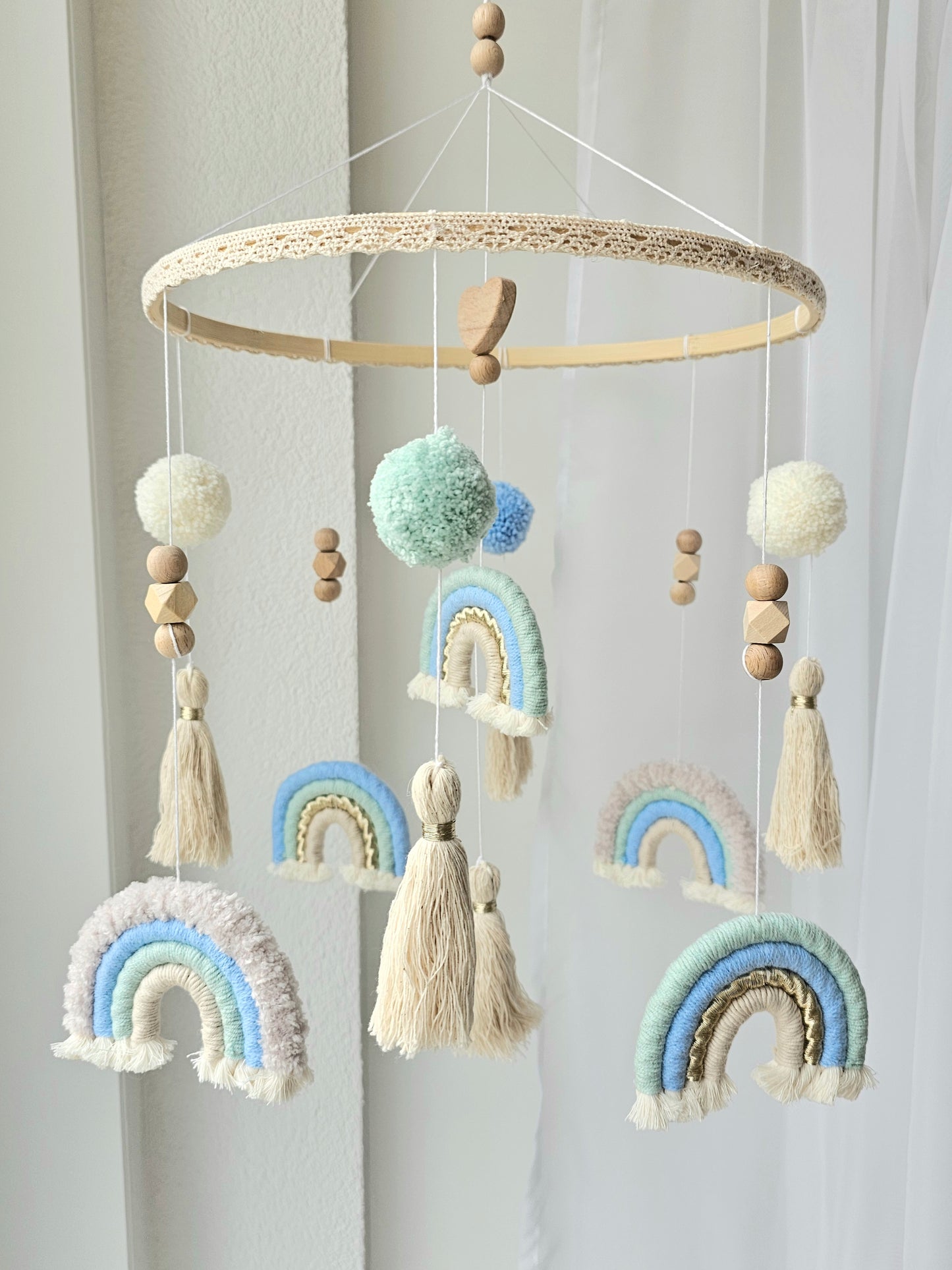 Mobile bébé macramé bleu