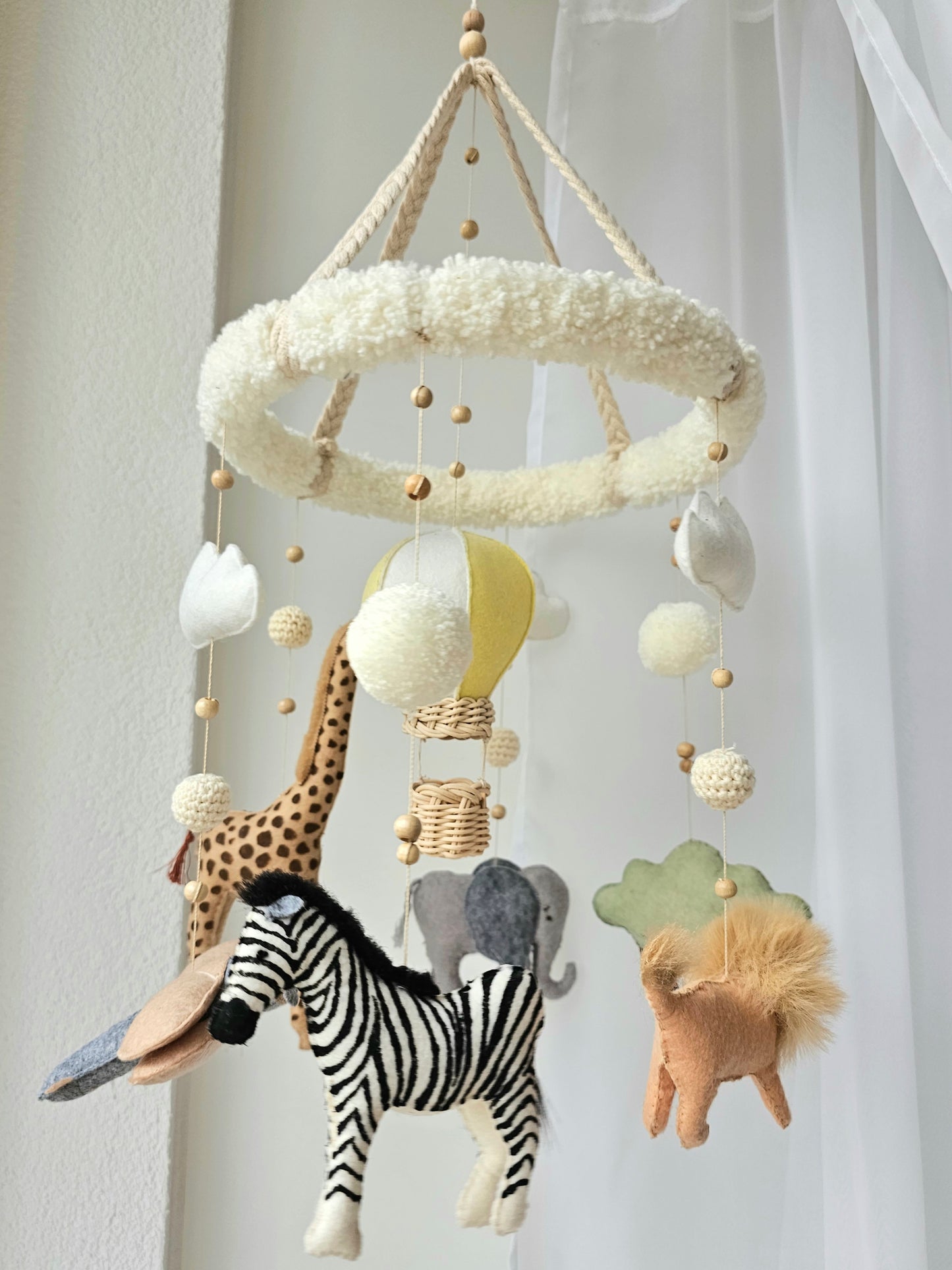 Baby Mobile fliegender Ballon Puffel