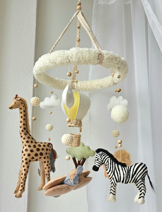 Baby Mobile fliegender Ballon Puffel