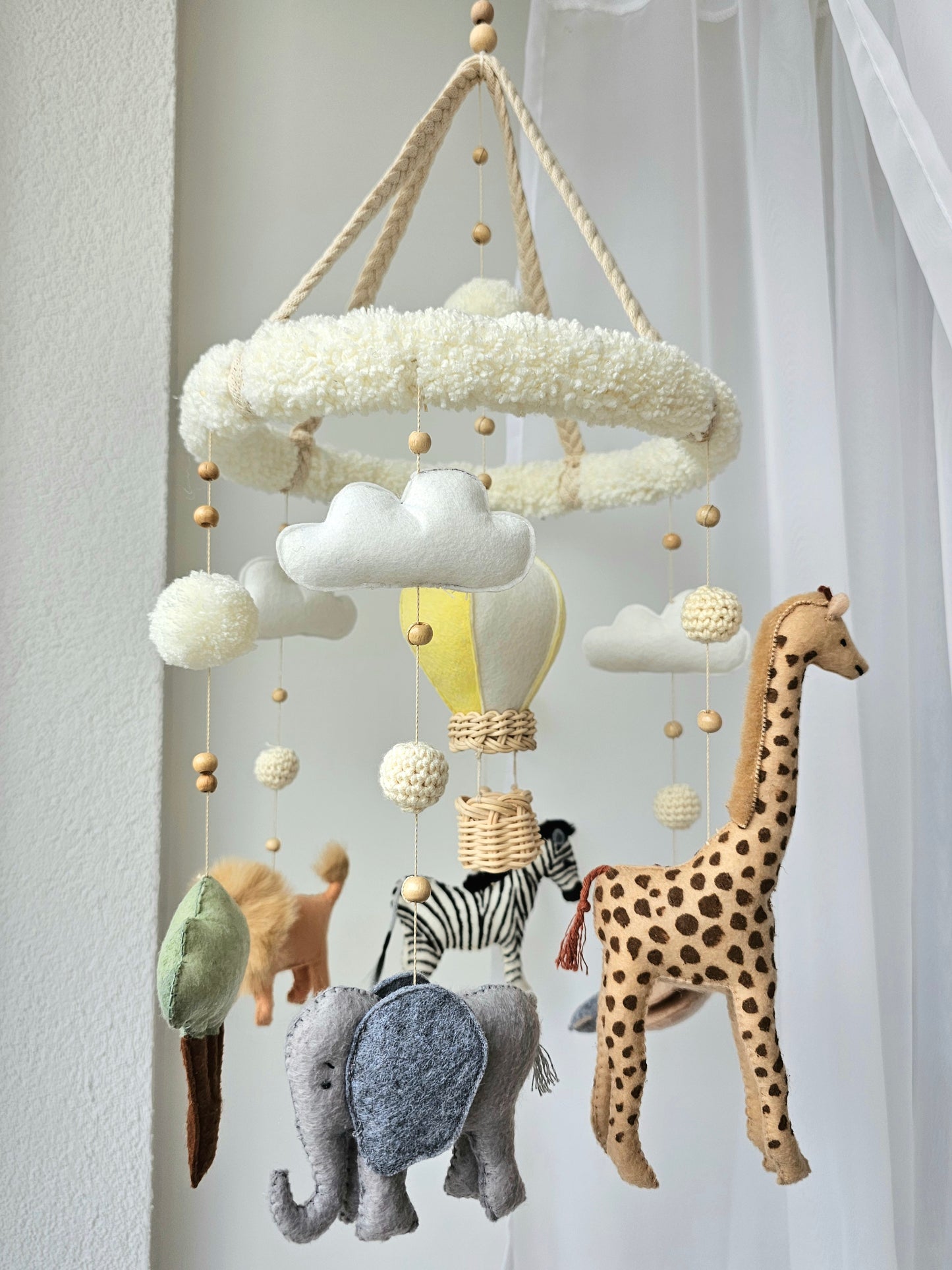 Baby Mobile fliegender Ballon Puffel