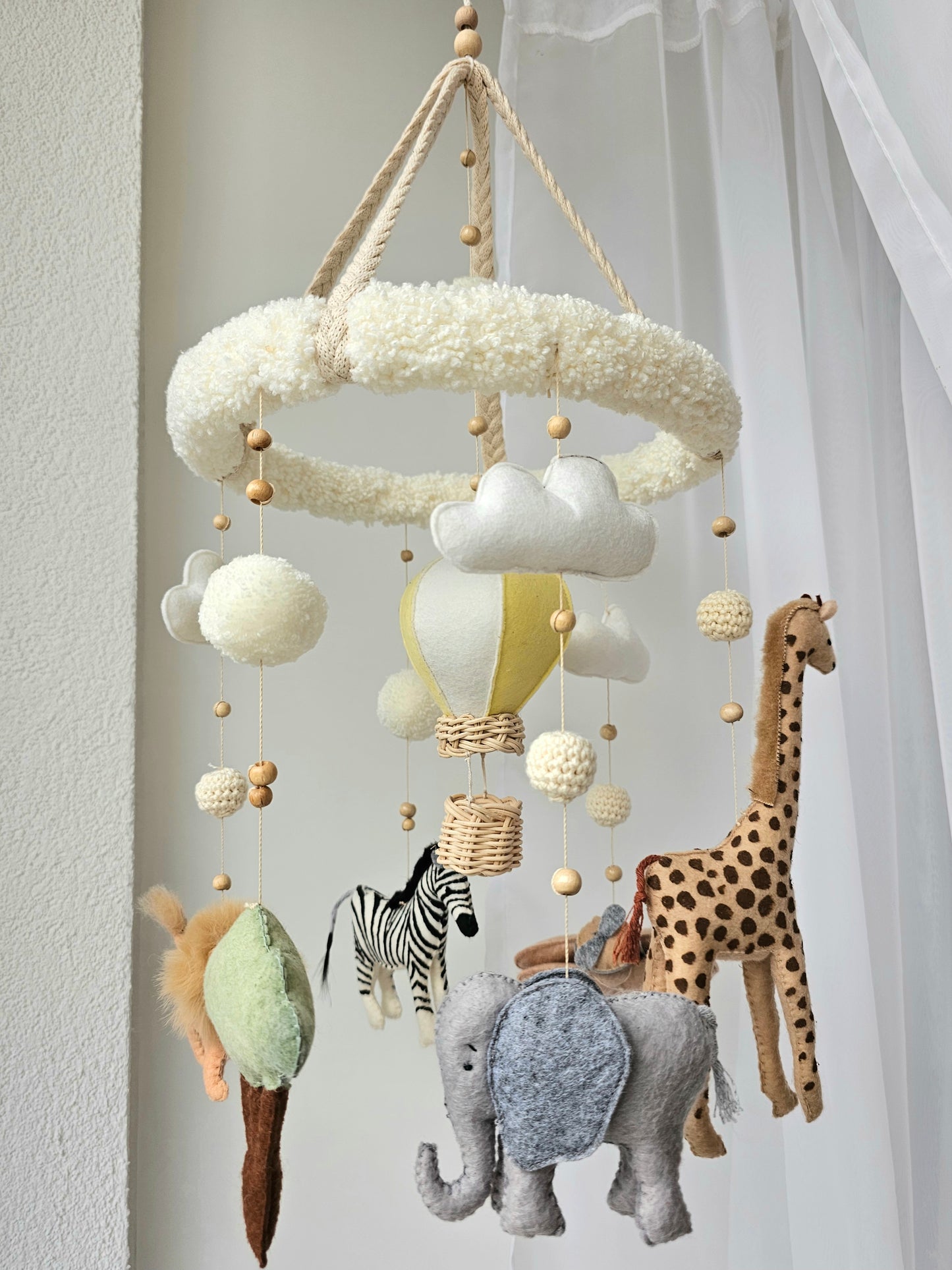 Baby Mobile fliegender Ballon Puffel