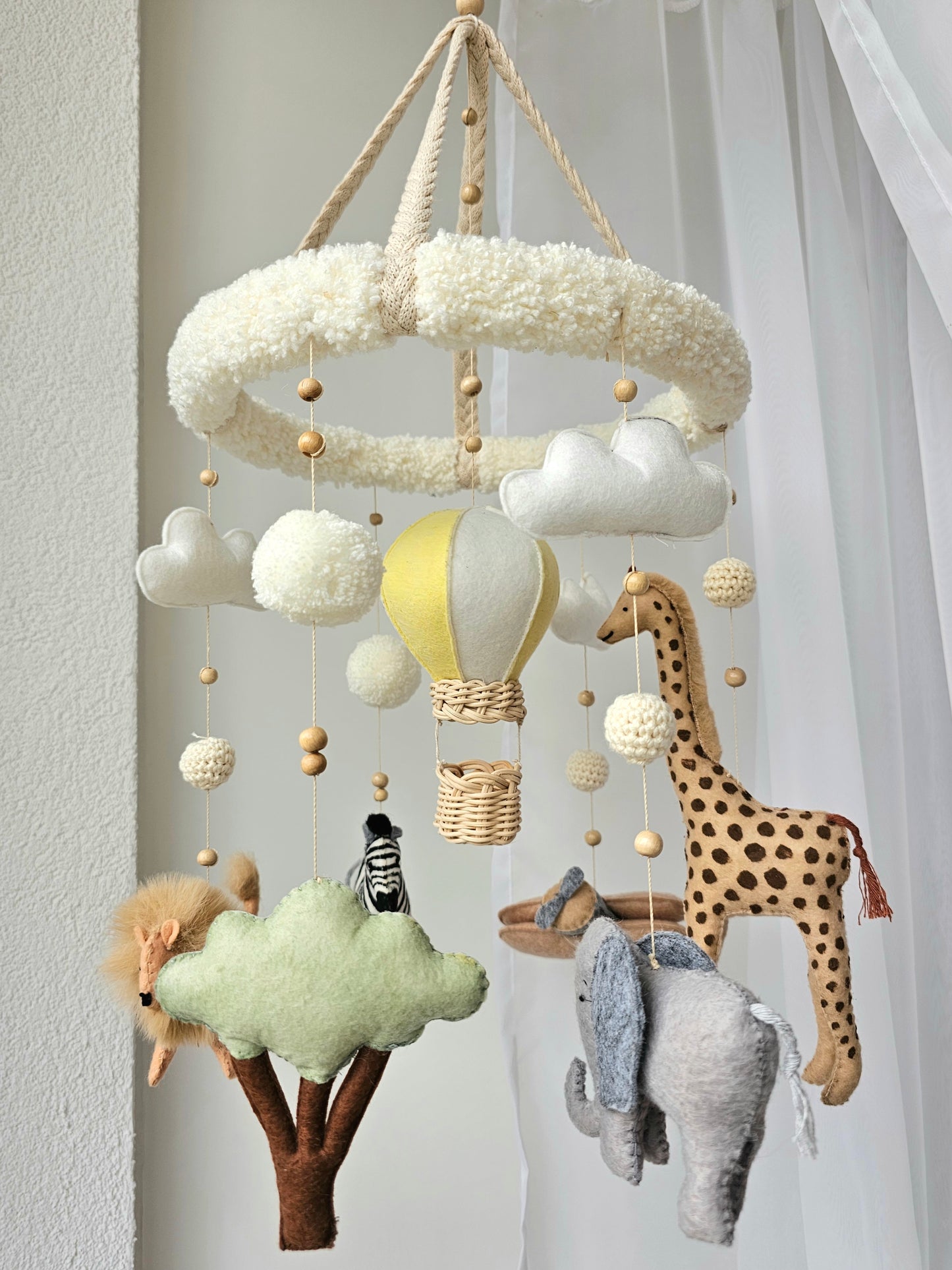 Baby Mobile fliegender Ballon Puffel