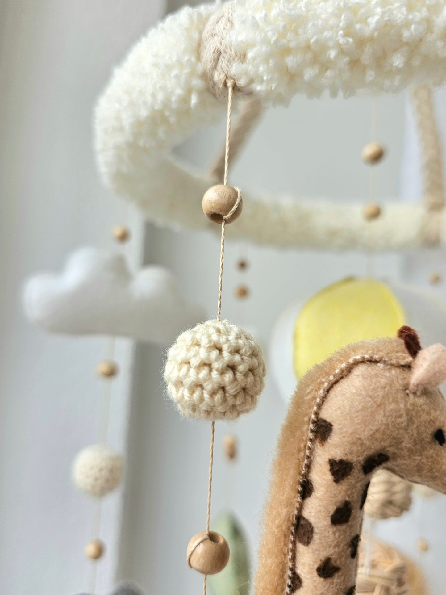 Baby Mobile fliegender Ballon Puffel