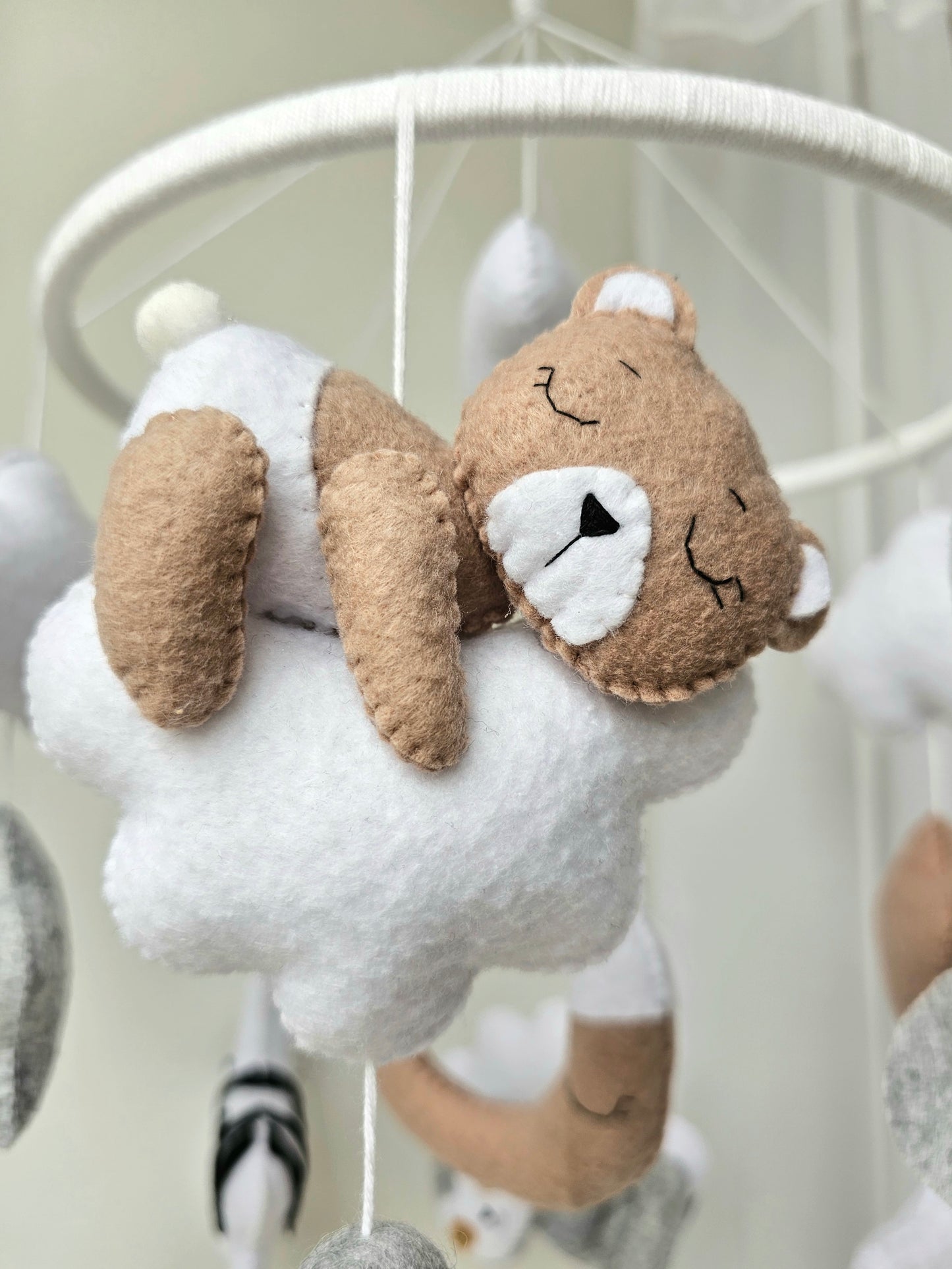 Baby Mobile Tierfreunde braun/grau