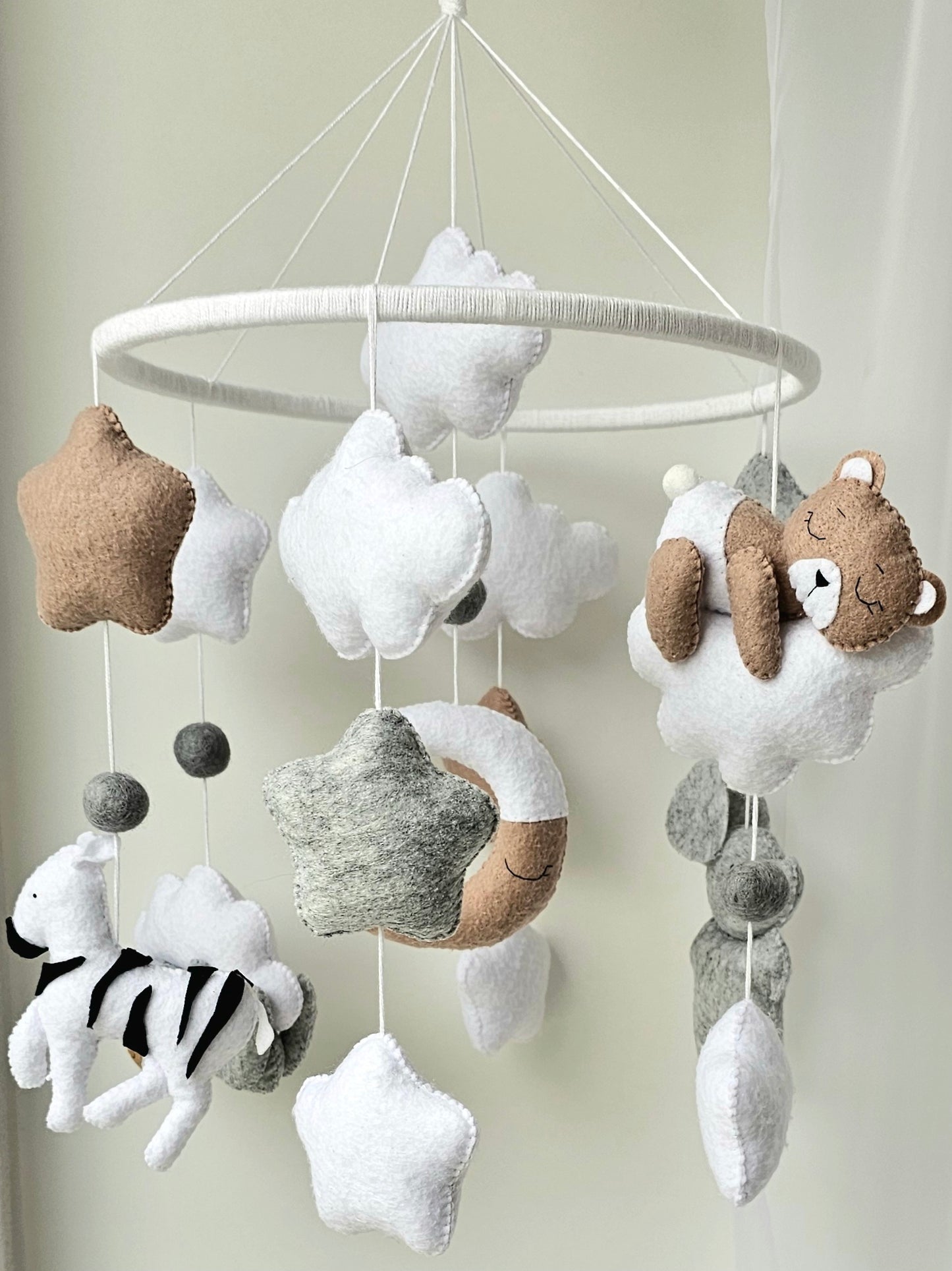 Baby Mobile Tierfreunde braun/grau