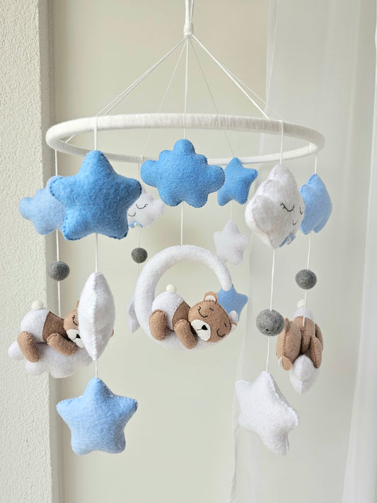Baby Mobile schlafender Bär blau
