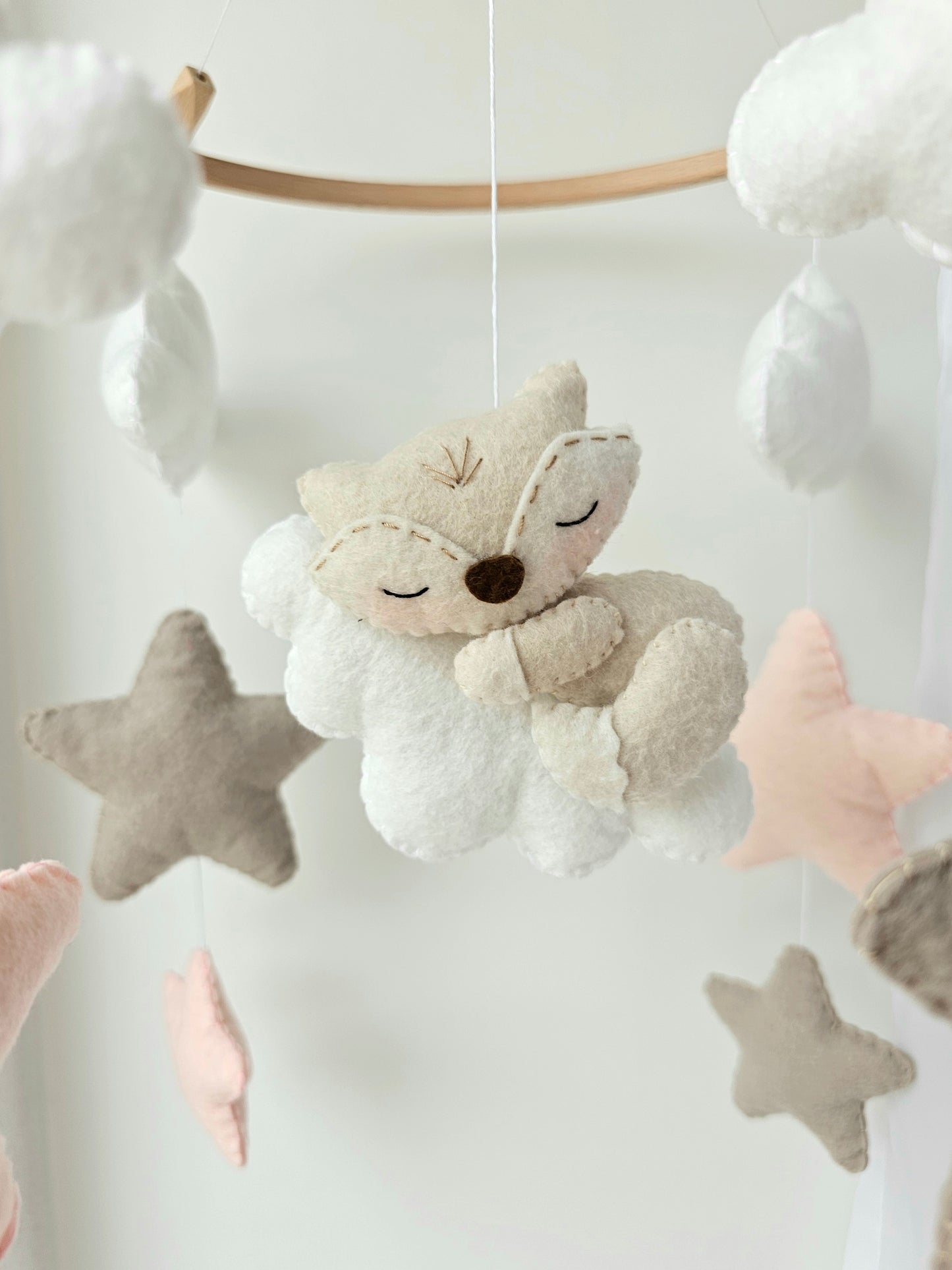 Baby Mobile schlafender Fuchs rosa