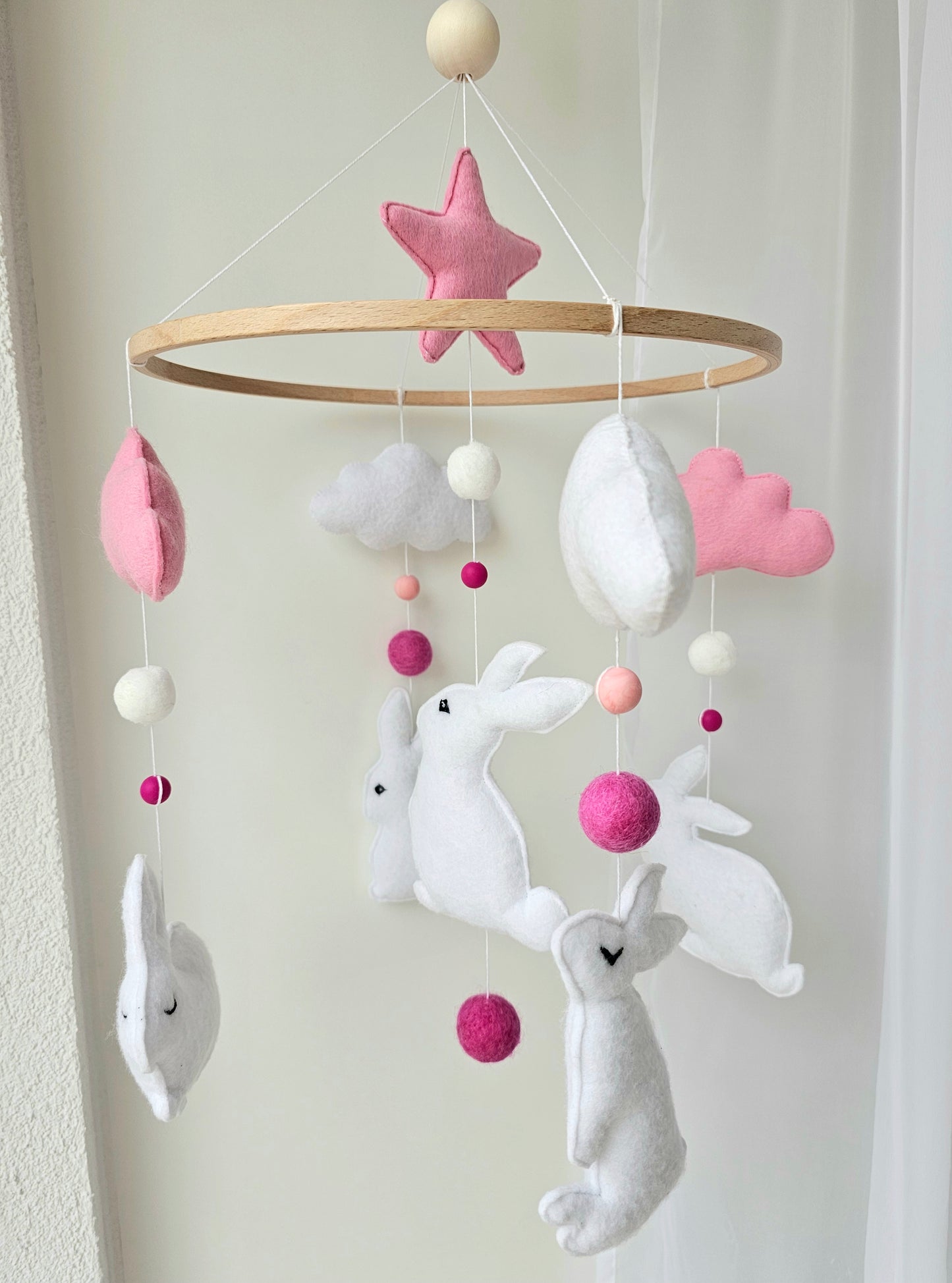 Baby Mobile Häschen rosa