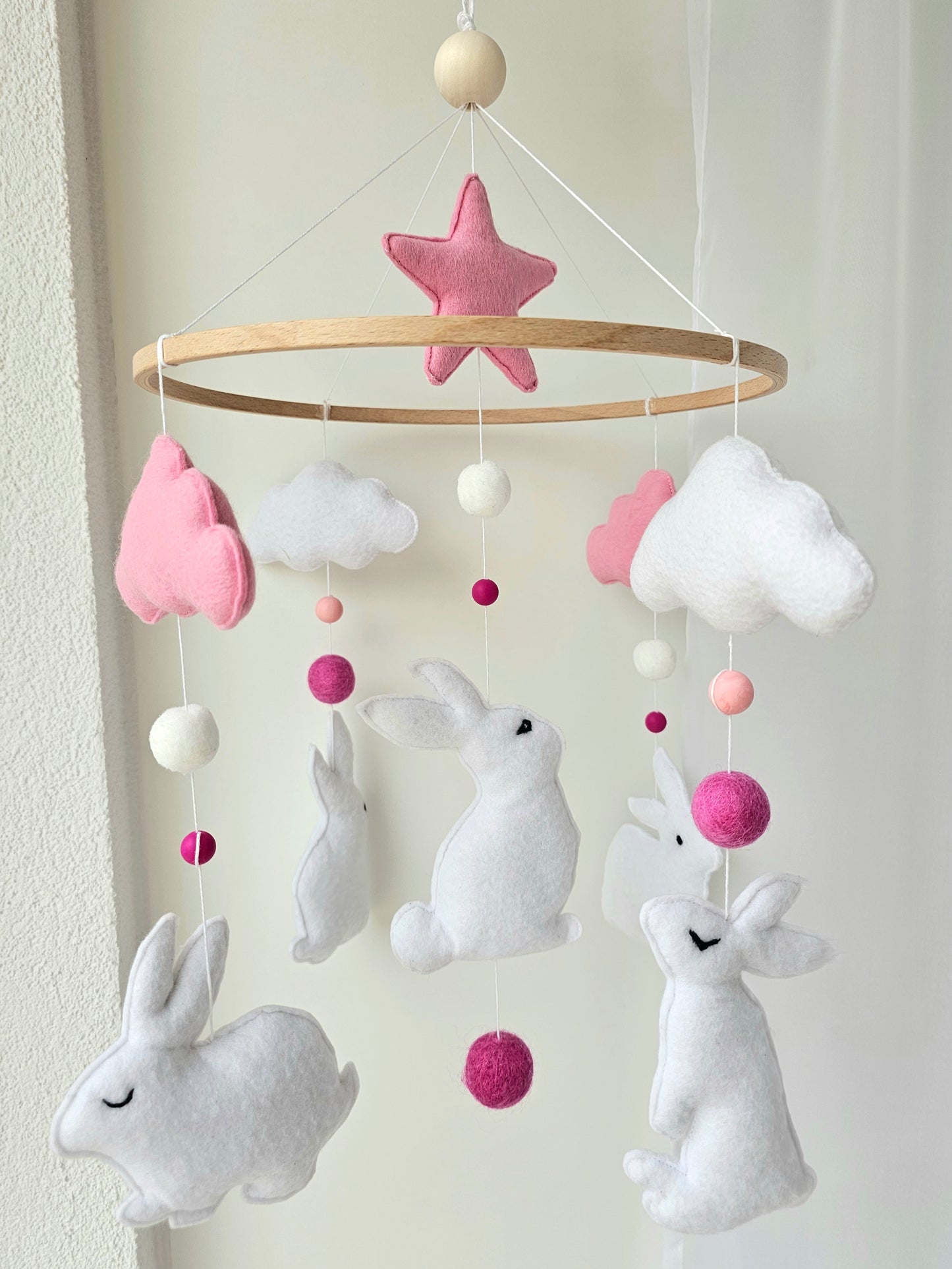 Baby Mobile Häschen rosa