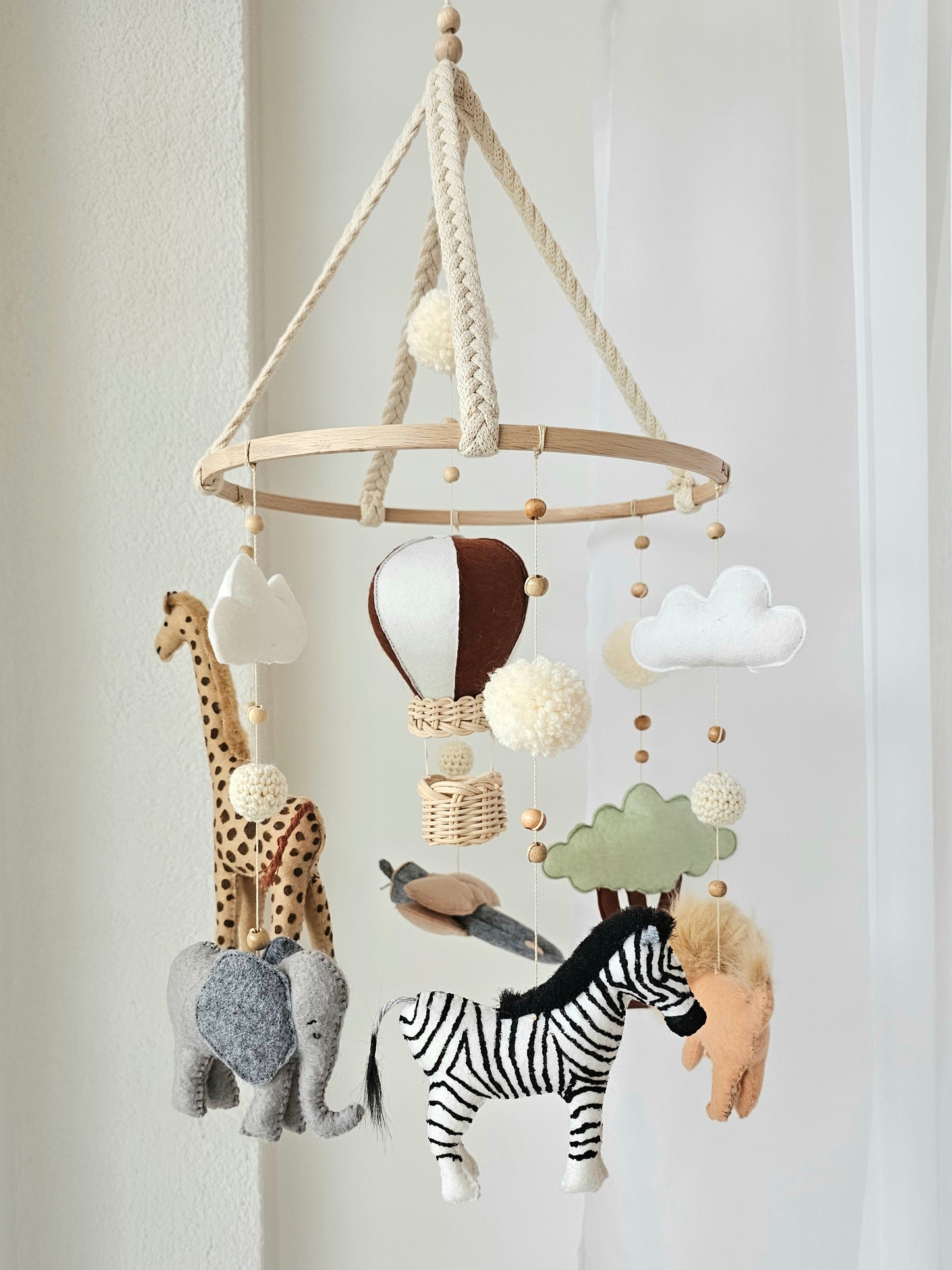 Baby Mobile fliegender Ballon natur