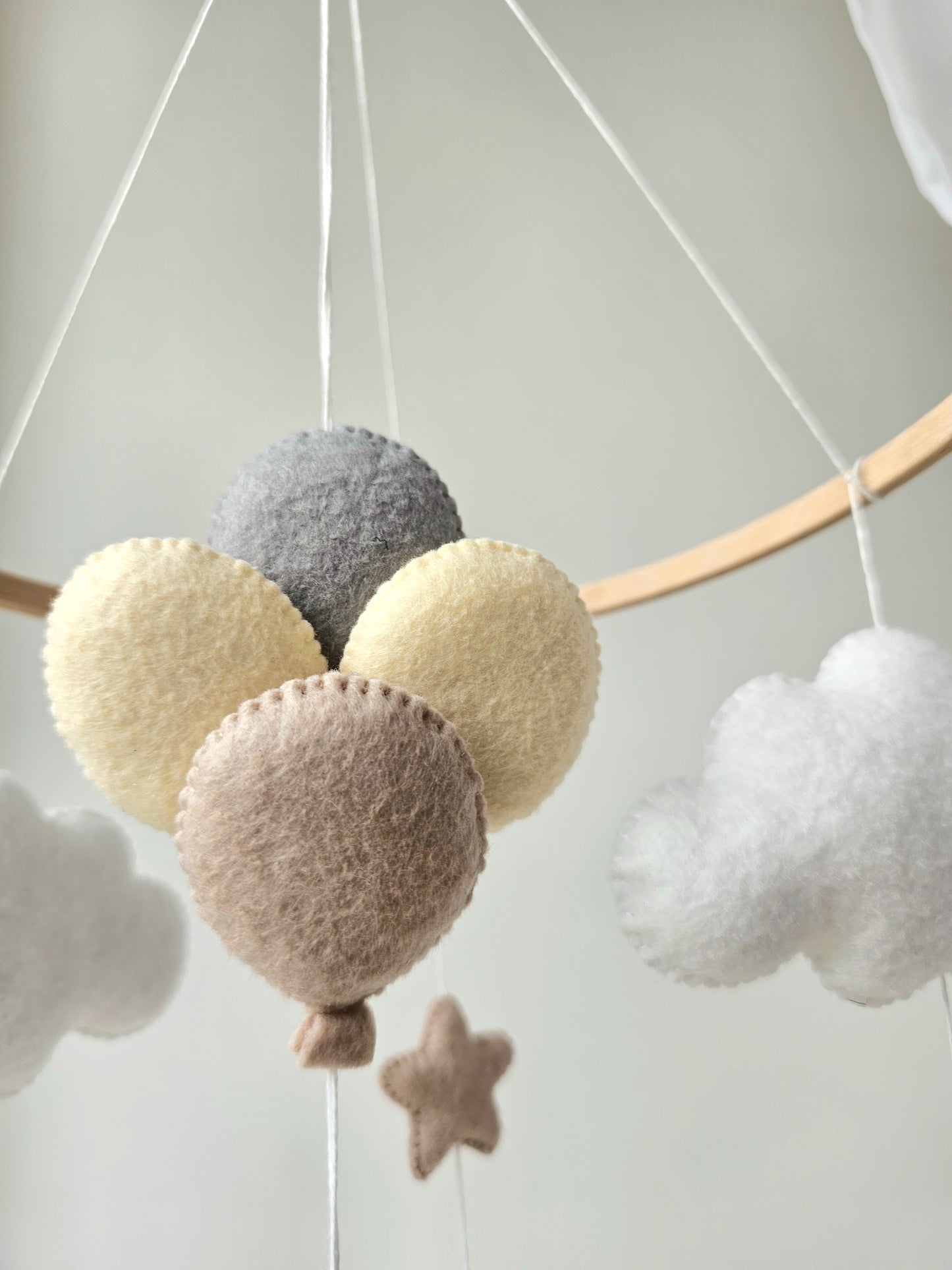 Baby Mobile Elefant hellgelb/grau