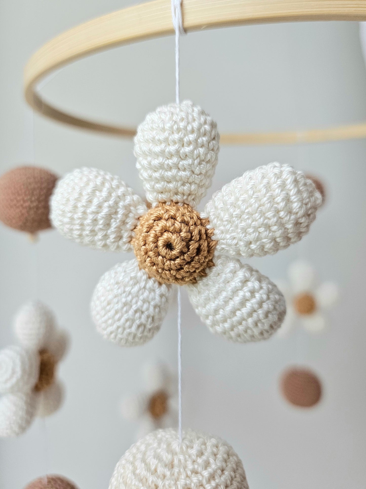Baby Mobile Flower Power beige