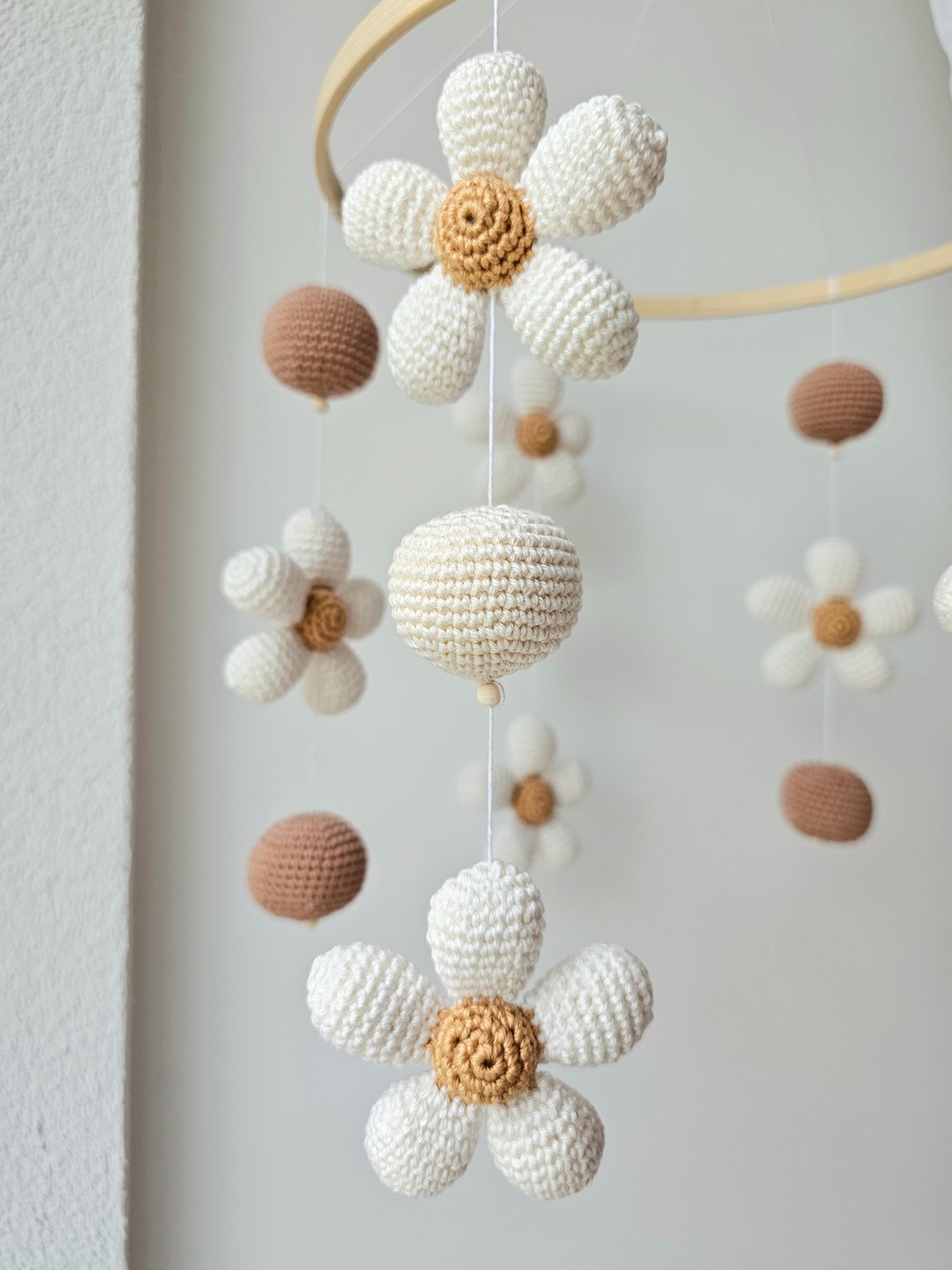 Baby Mobile Flower Power beige
