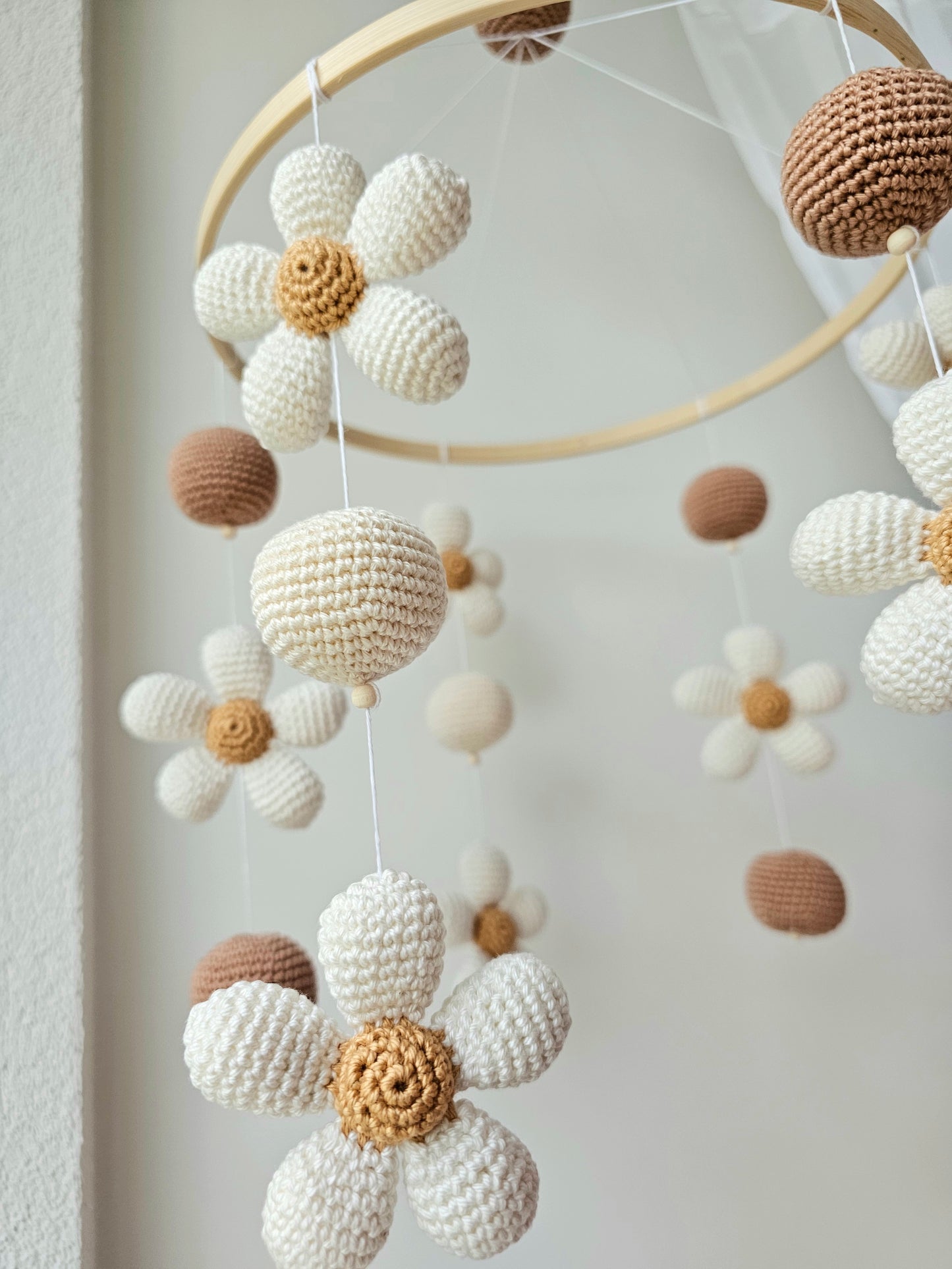 Baby Mobile Flower Power beige