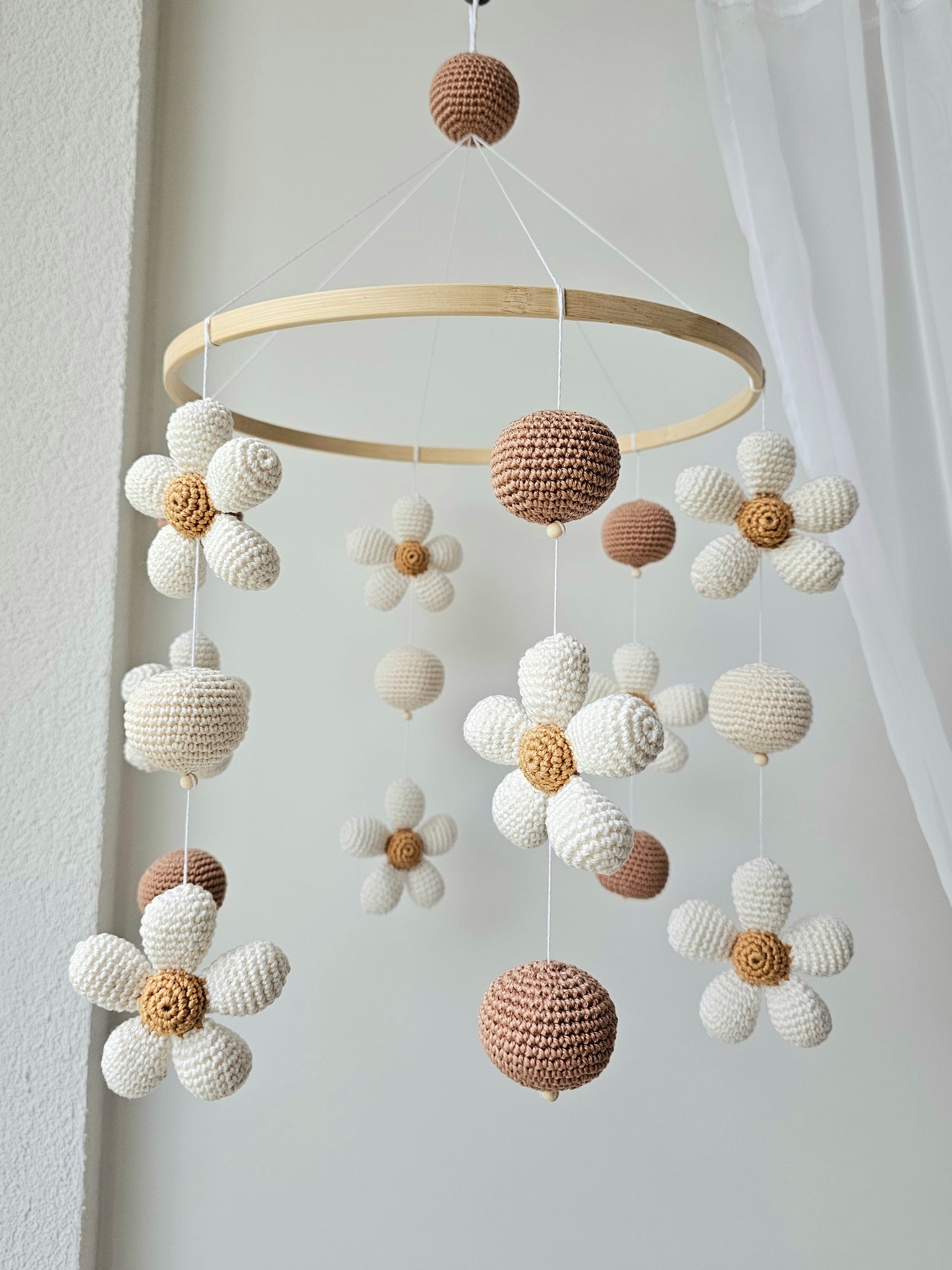 Baby Mobile Flower Power beige