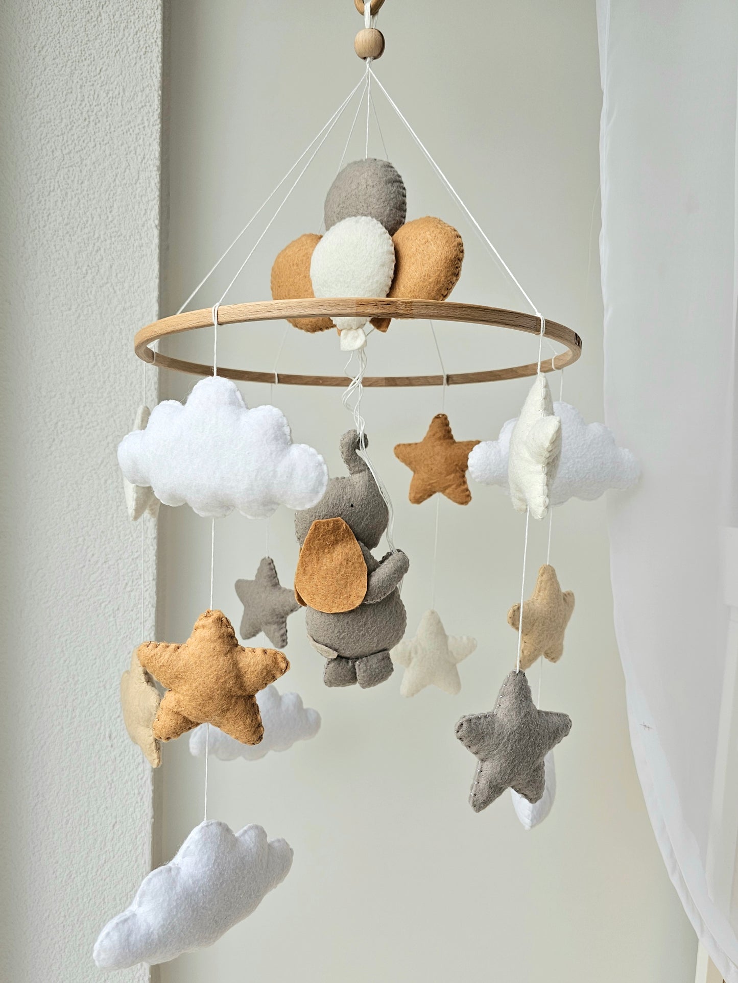 Baby Mobile Elefant beige/grau