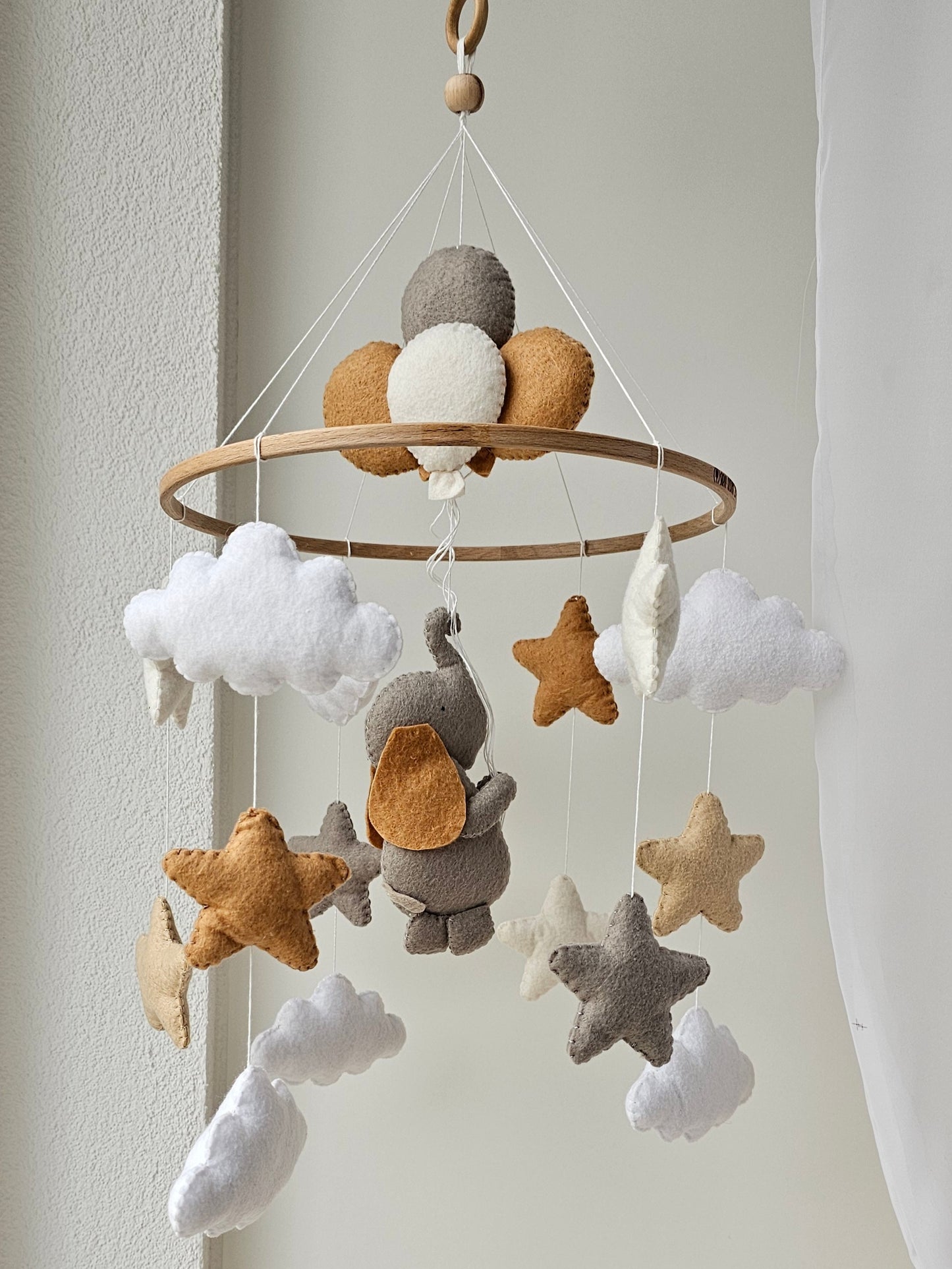 Baby Mobile Elefant beige/grau