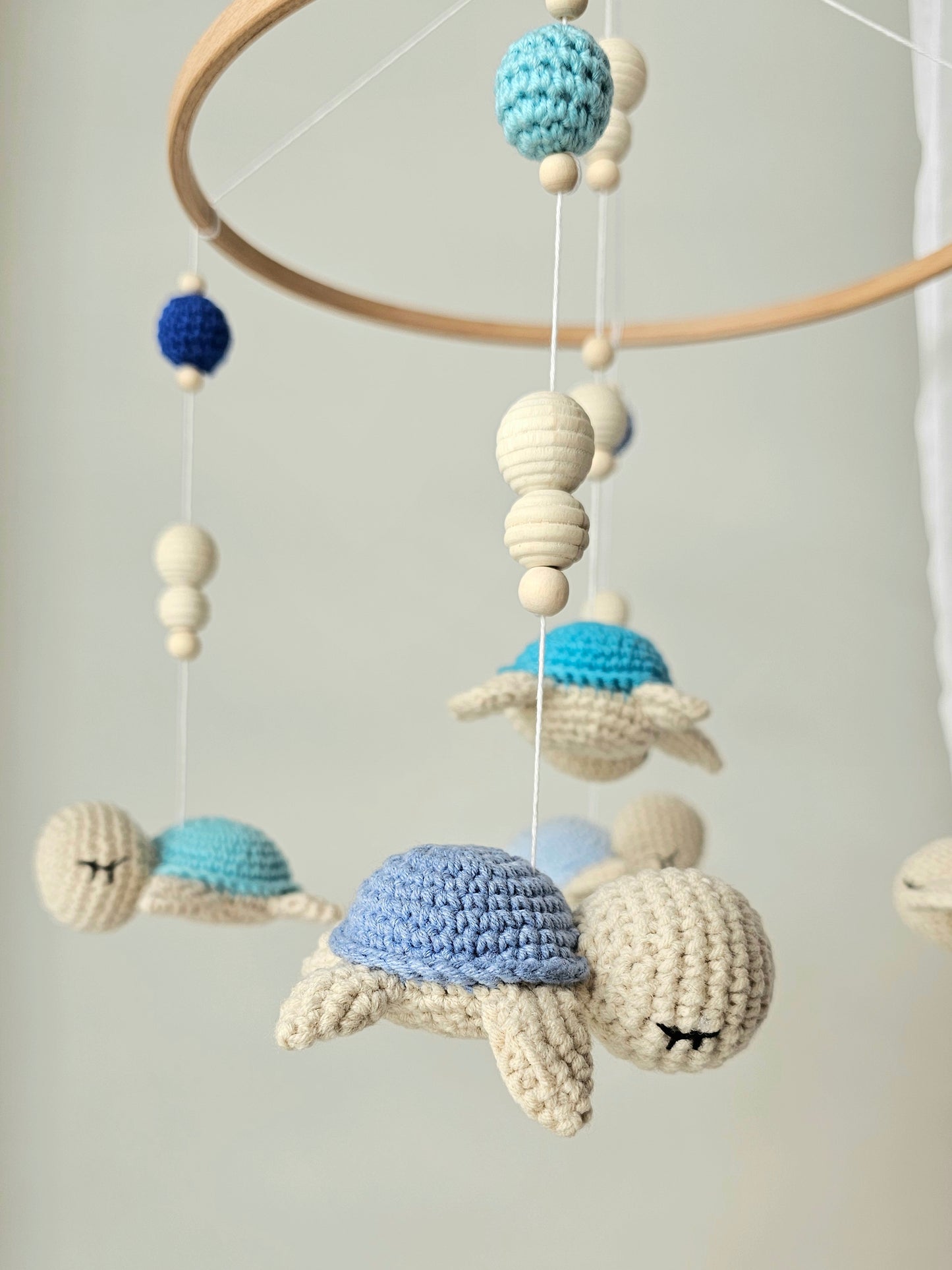 Baby Mobile Häkelliebe Schildi blau