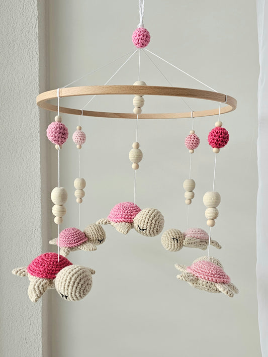 Baby Mobile Häkelliebe Schildi rosa