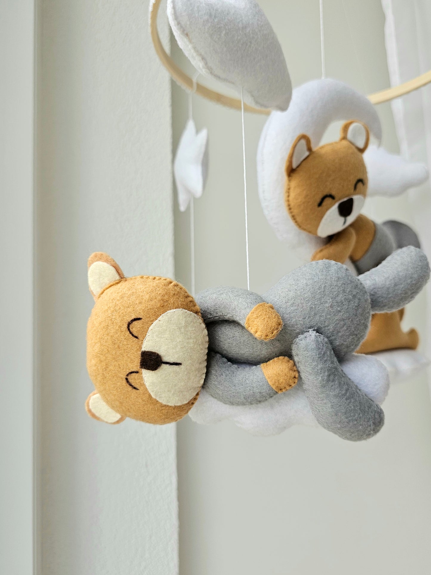 Baby Mobile Bär beige/grau