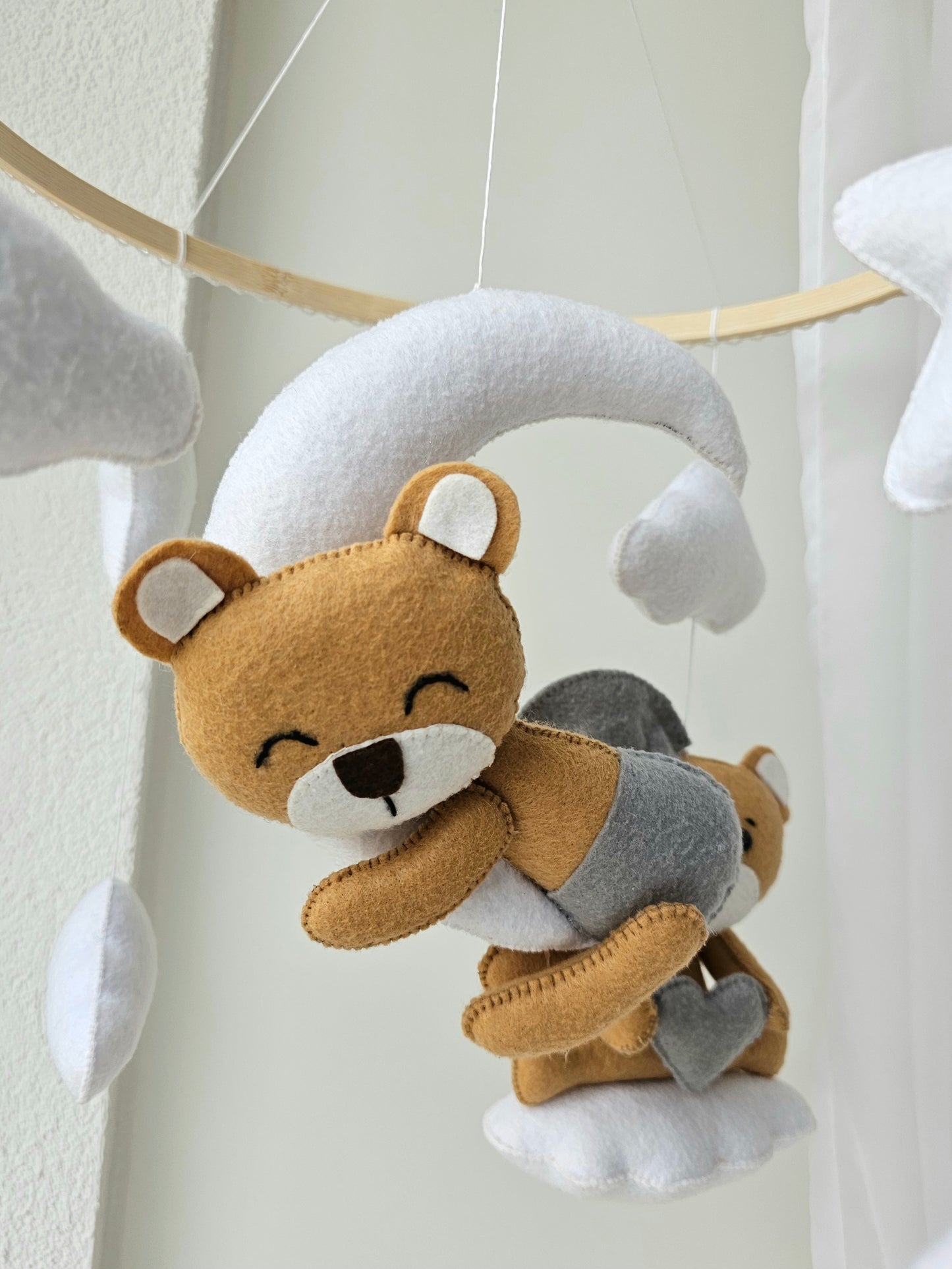 Baby Mobile Bär beige/grau