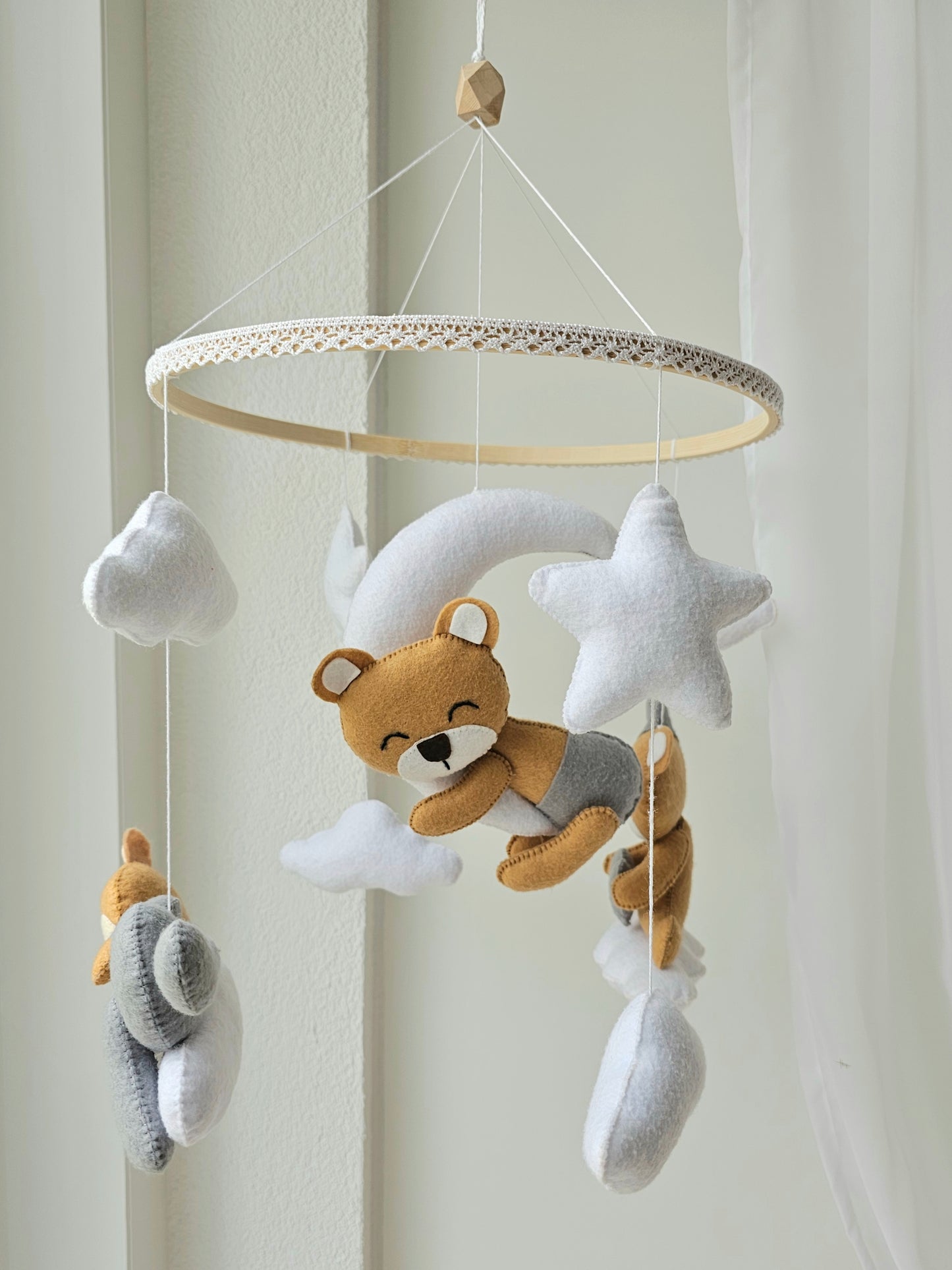 Baby Mobile Bär beige/grau