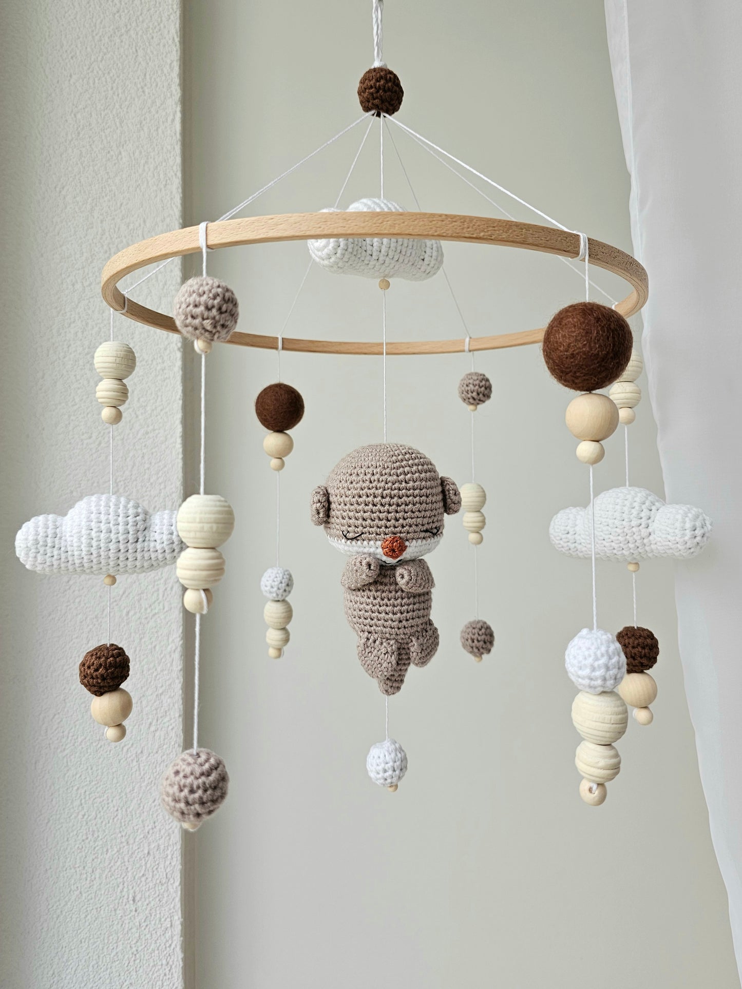 Baby Mobile Häkelliebe Otter dunkelbraun
